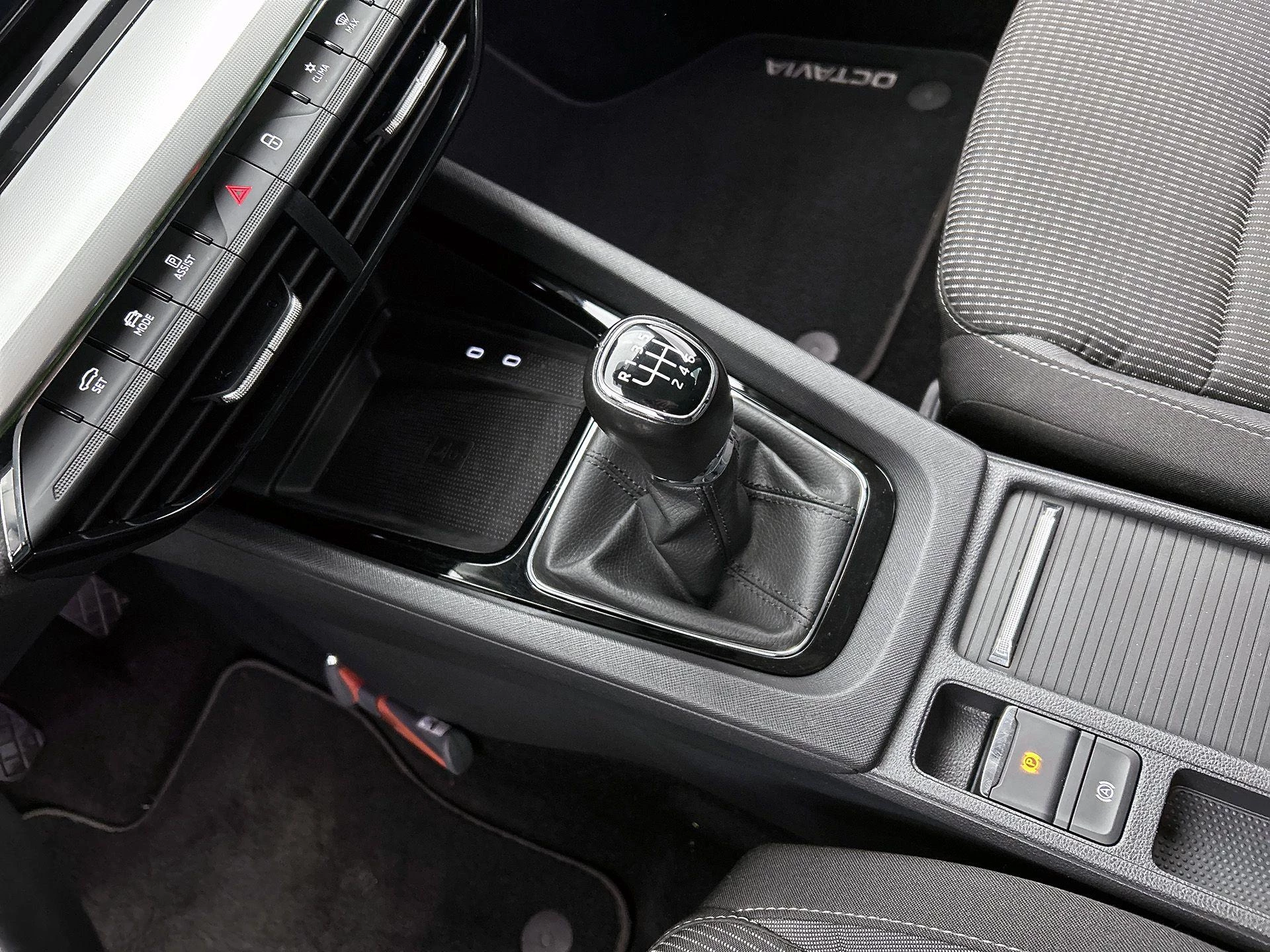 Škoda-Octavia-image-11