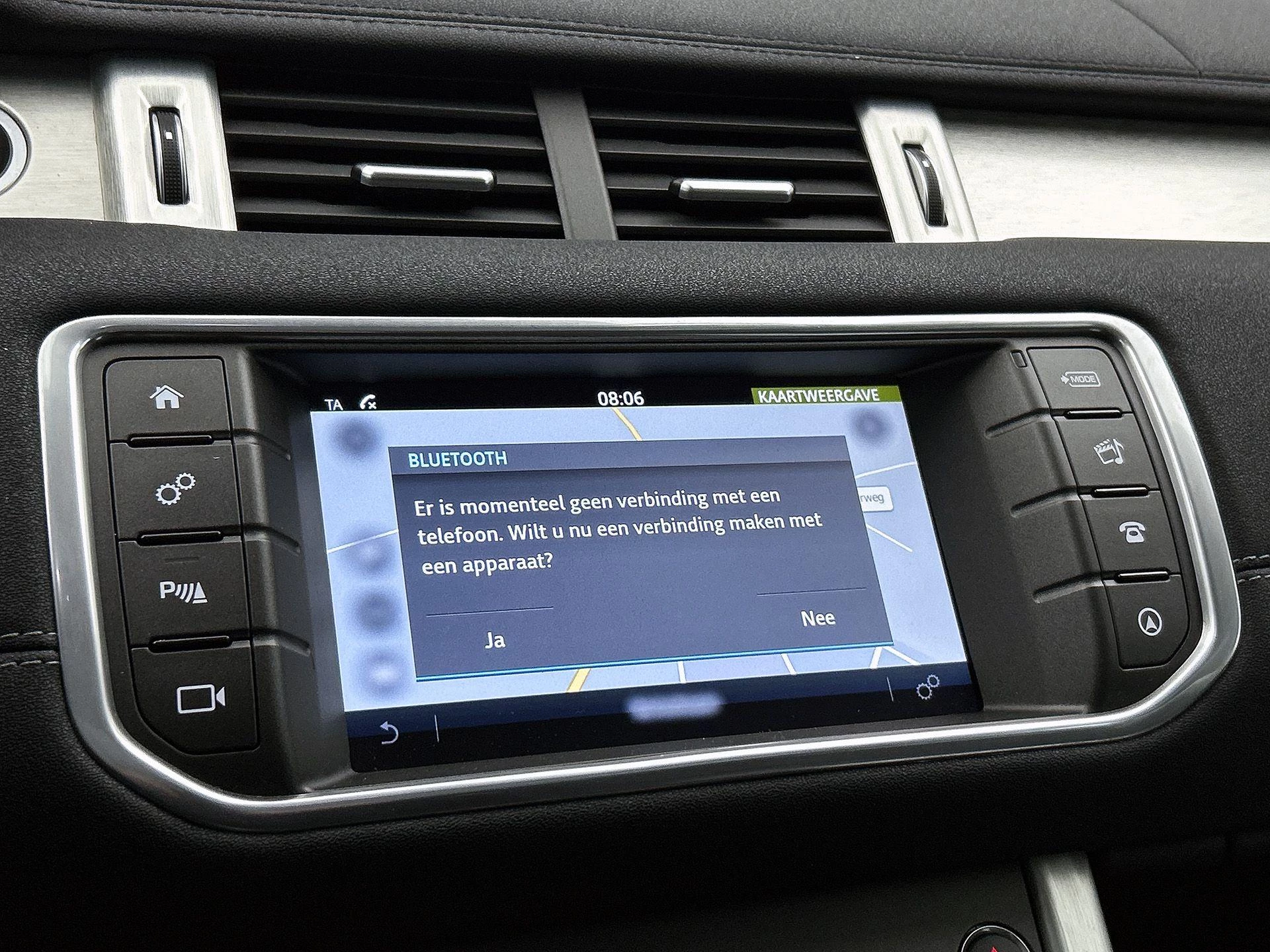 Land Rover-Range Rover Evoque-image-12