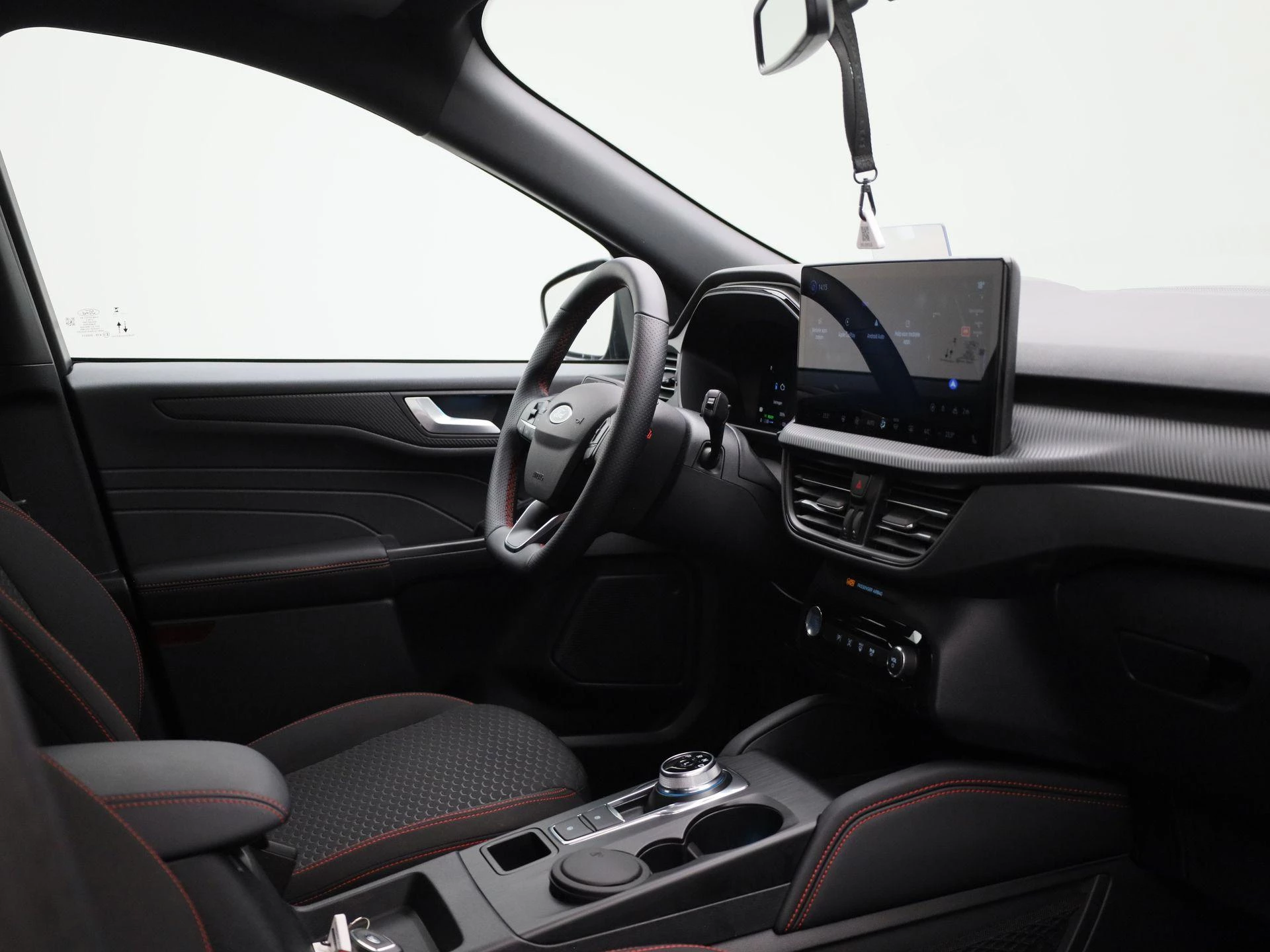 Ford-Kuga-image-29
