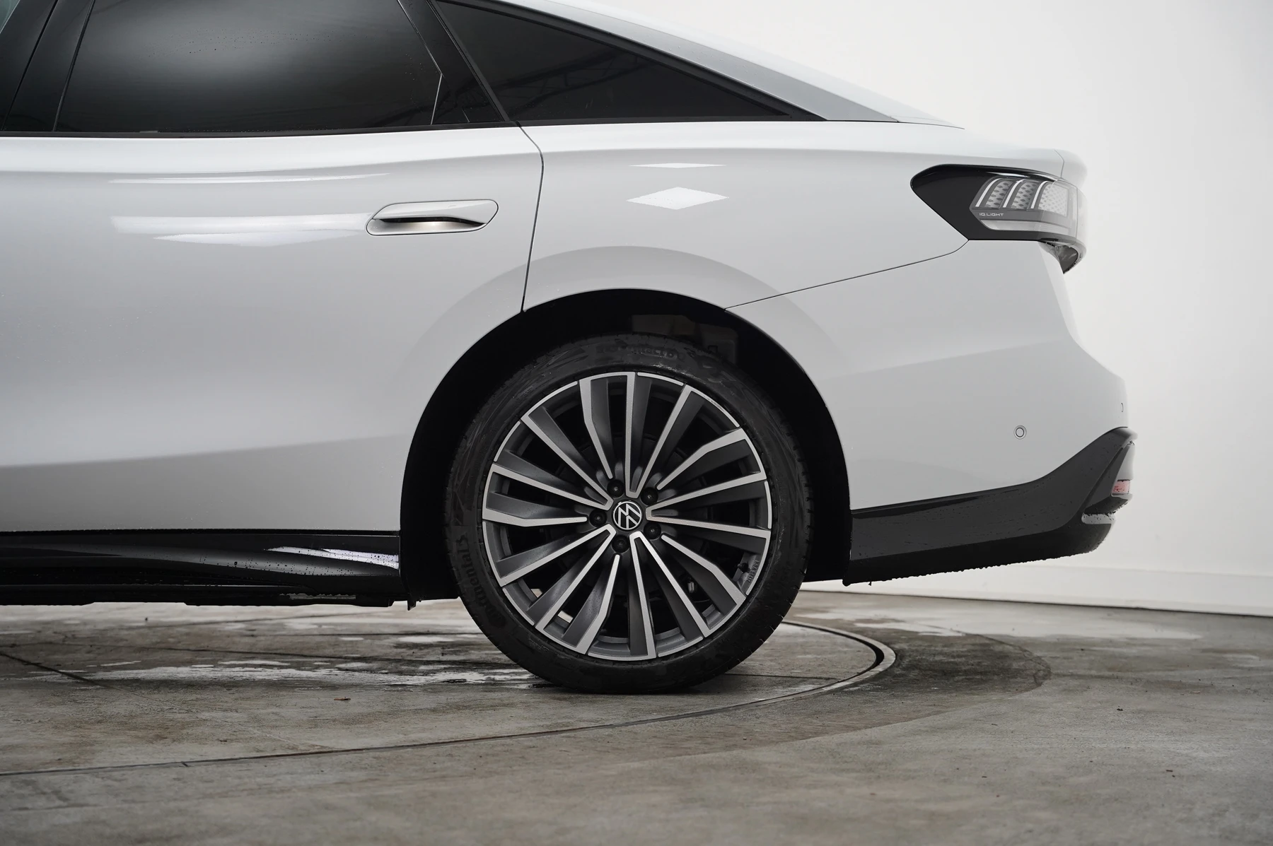 Volkswagen-ID.7-image-24