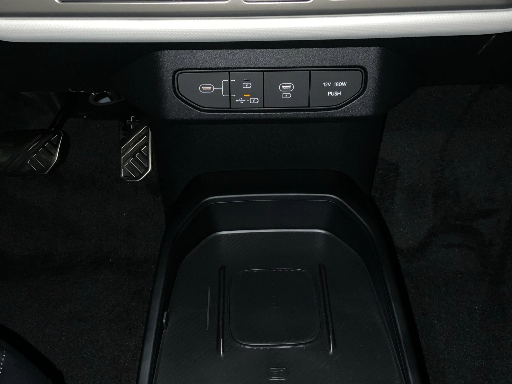 Kia EV4 Hatchback GT-line 81 kWh 150 kW Frontantrieb Schräghecklimousine. 5-türig