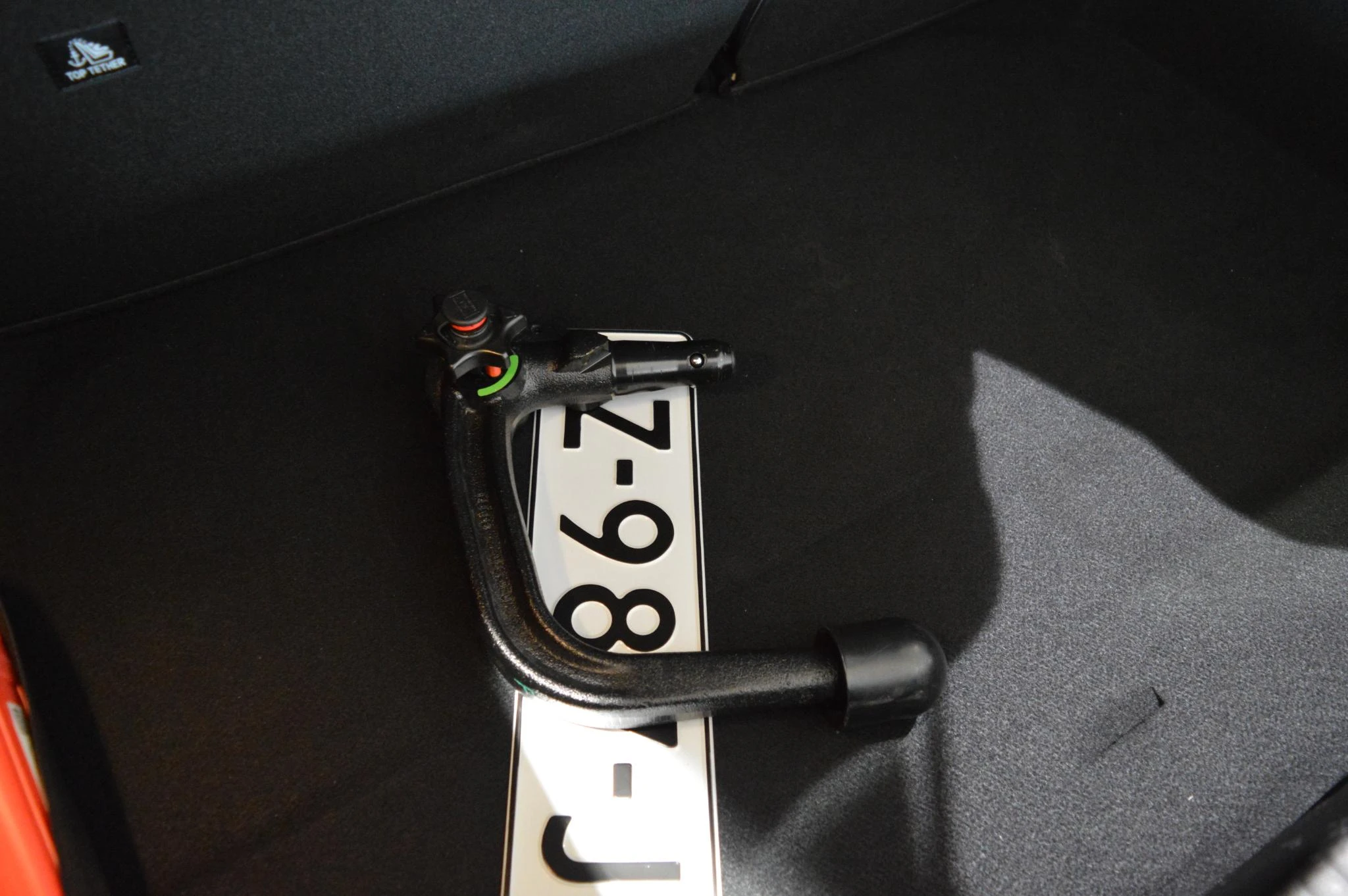 Peugeot-208-image-20