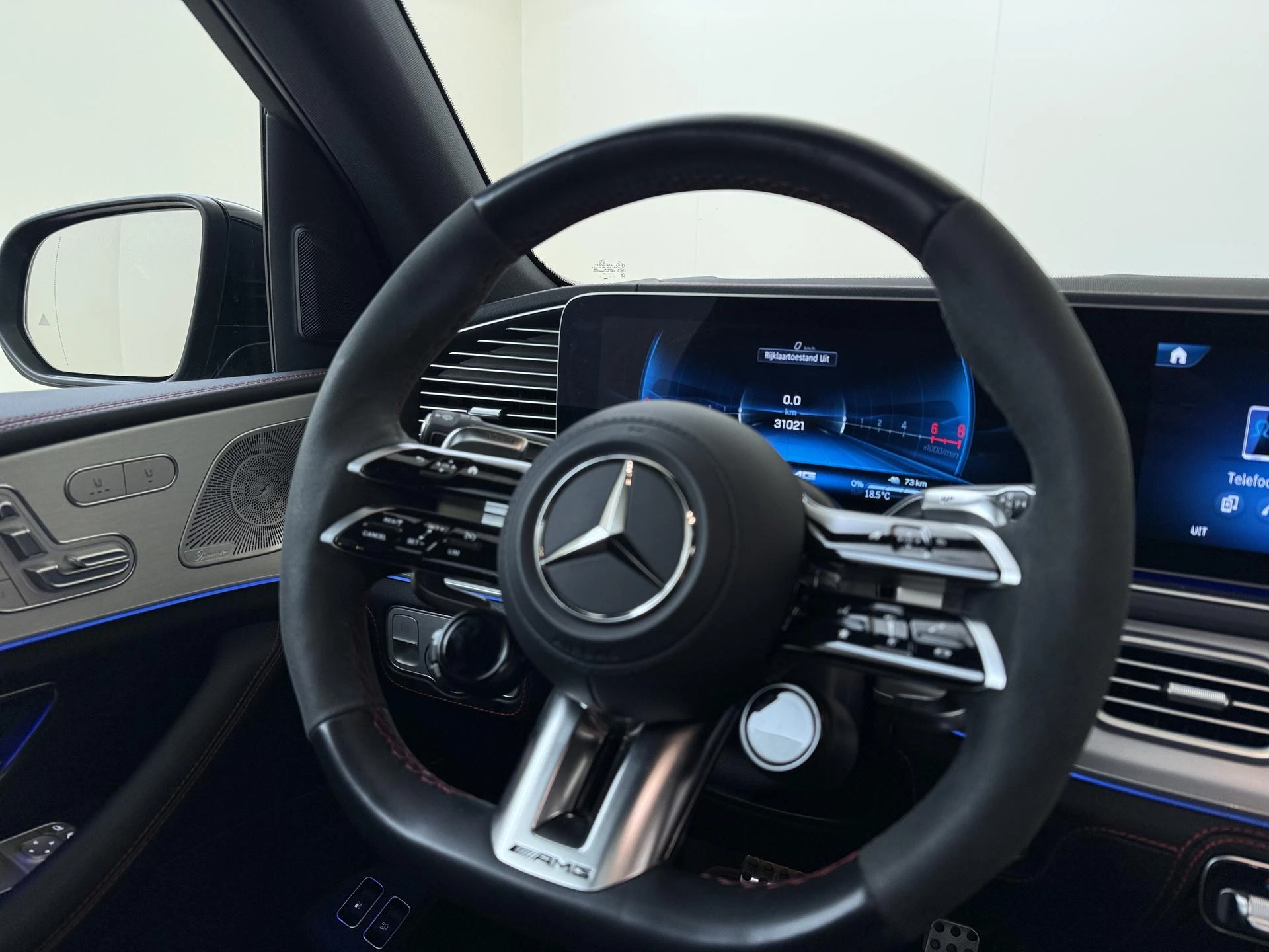 Mercedes-Benz-GLE-image-8