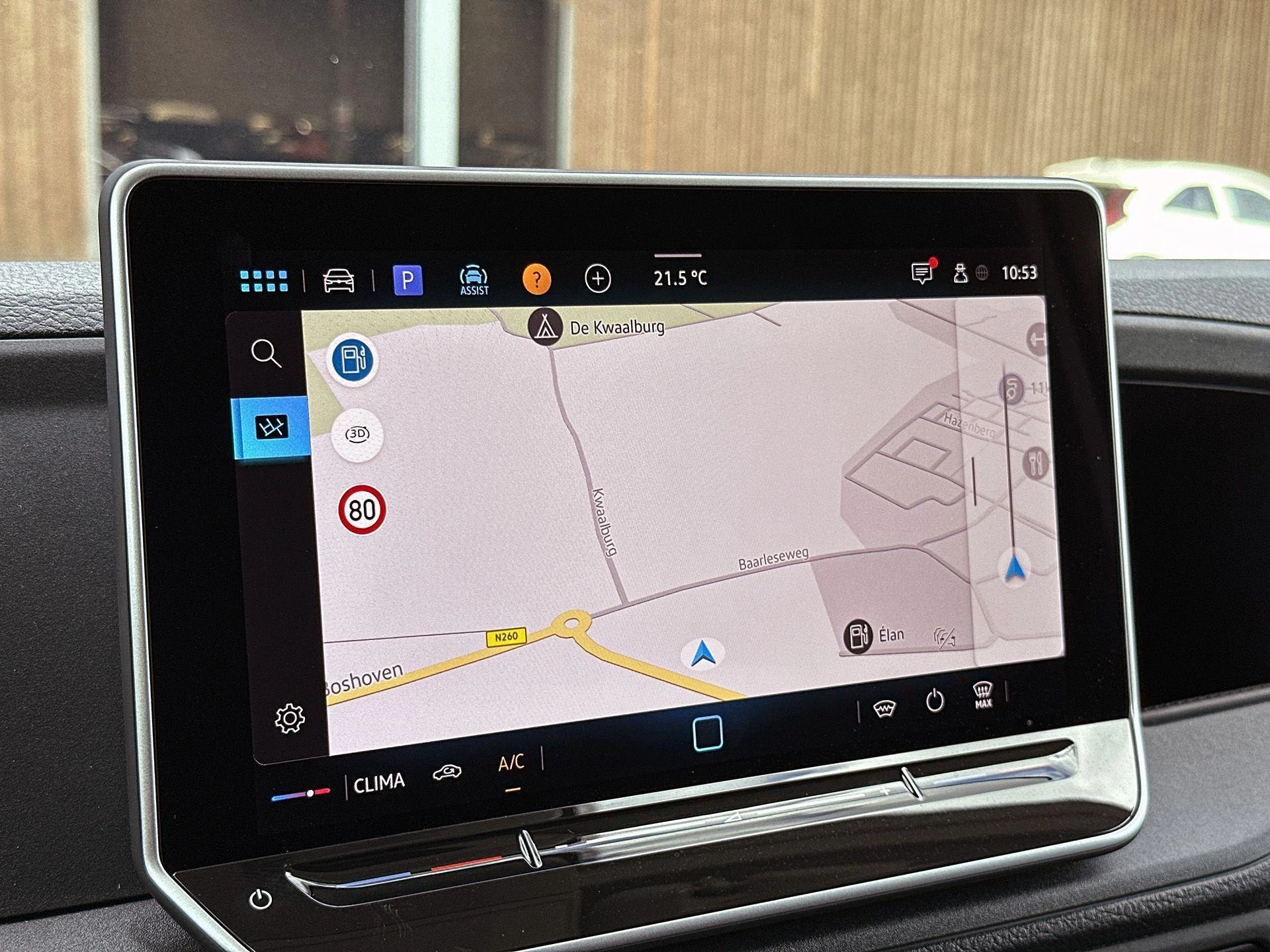 Volkswagen-Crafter-image-12