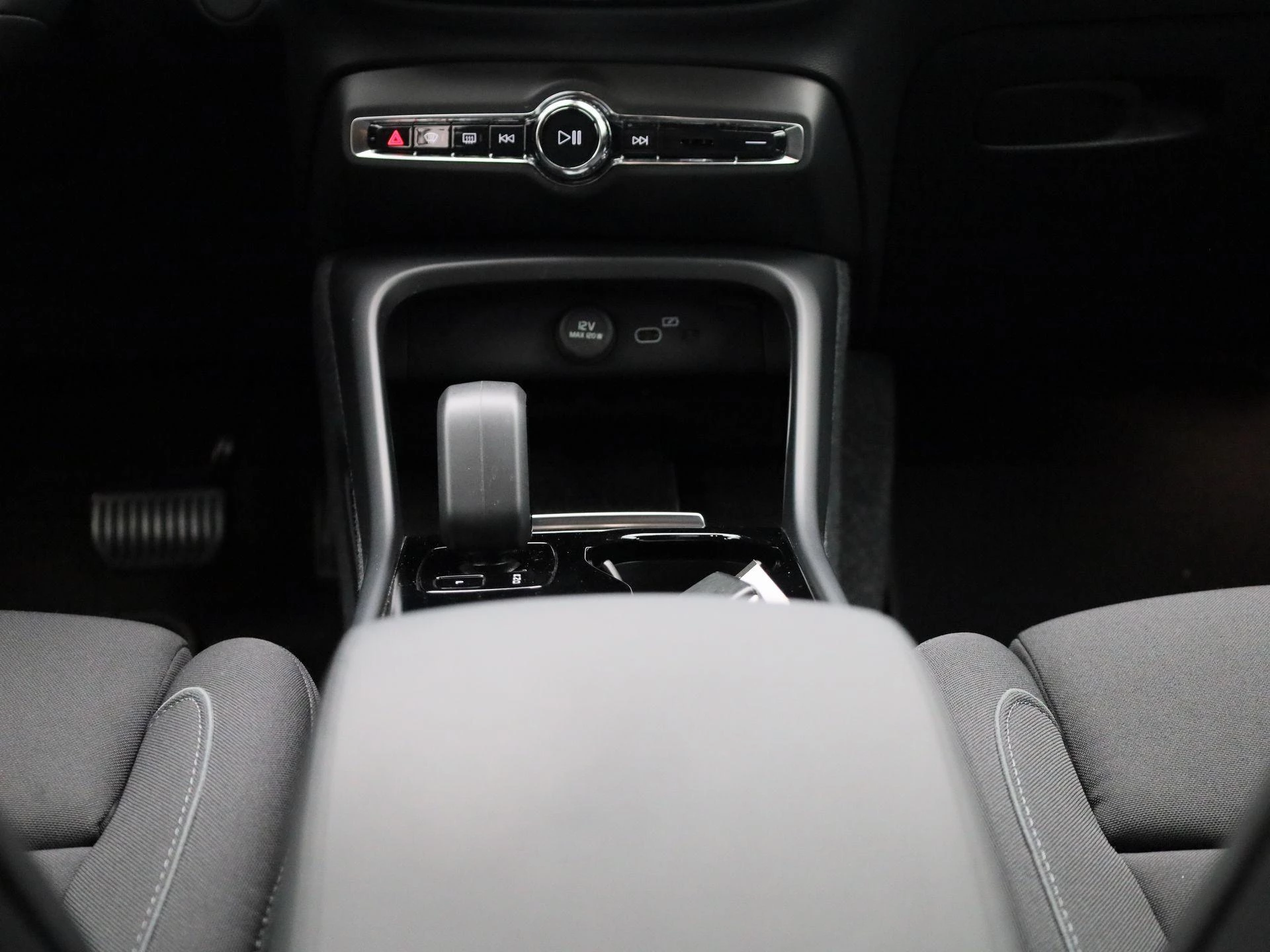 Volvo XC40 Recharge Core