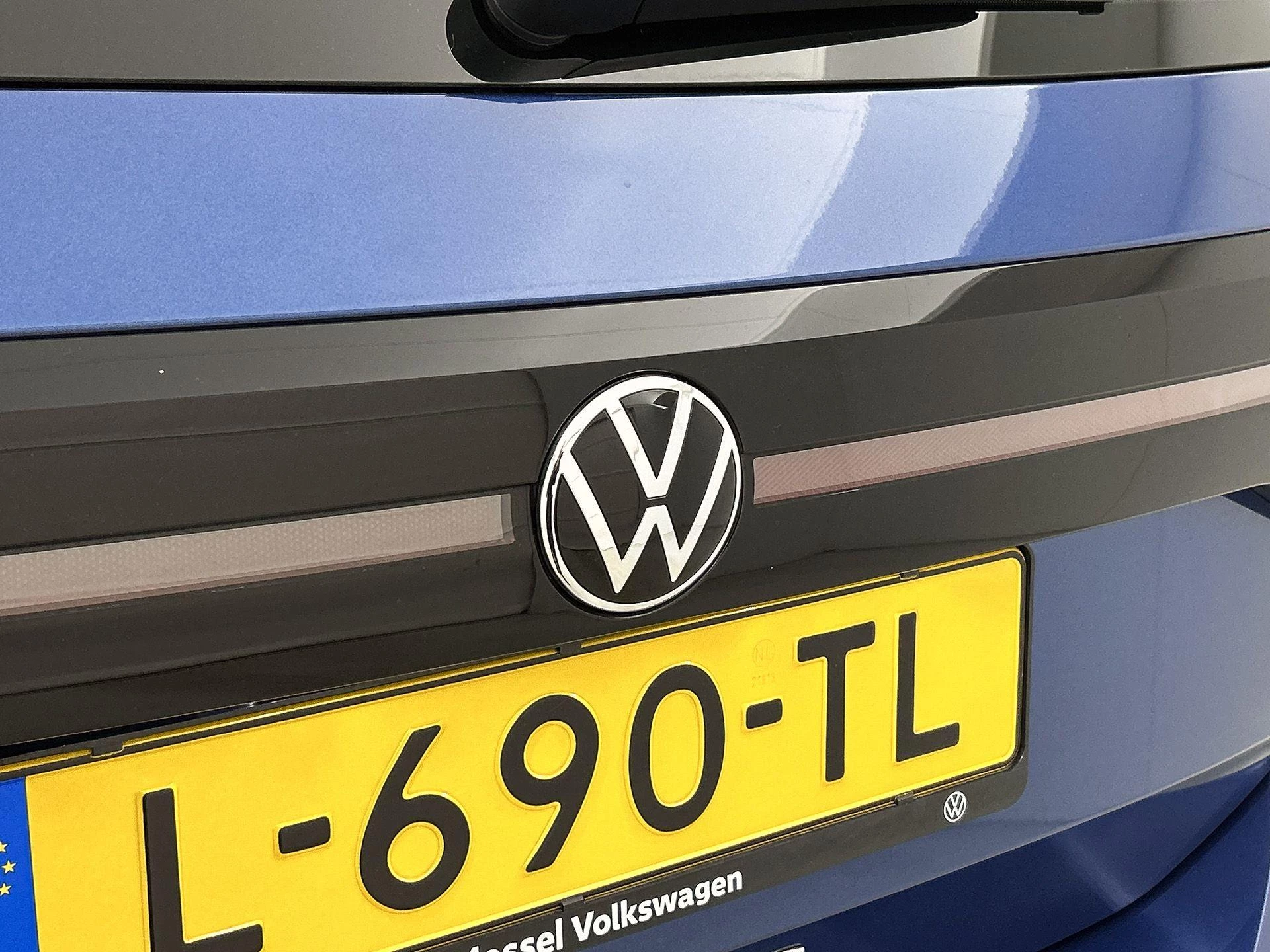 Volkswagen-T-Cross-image-12