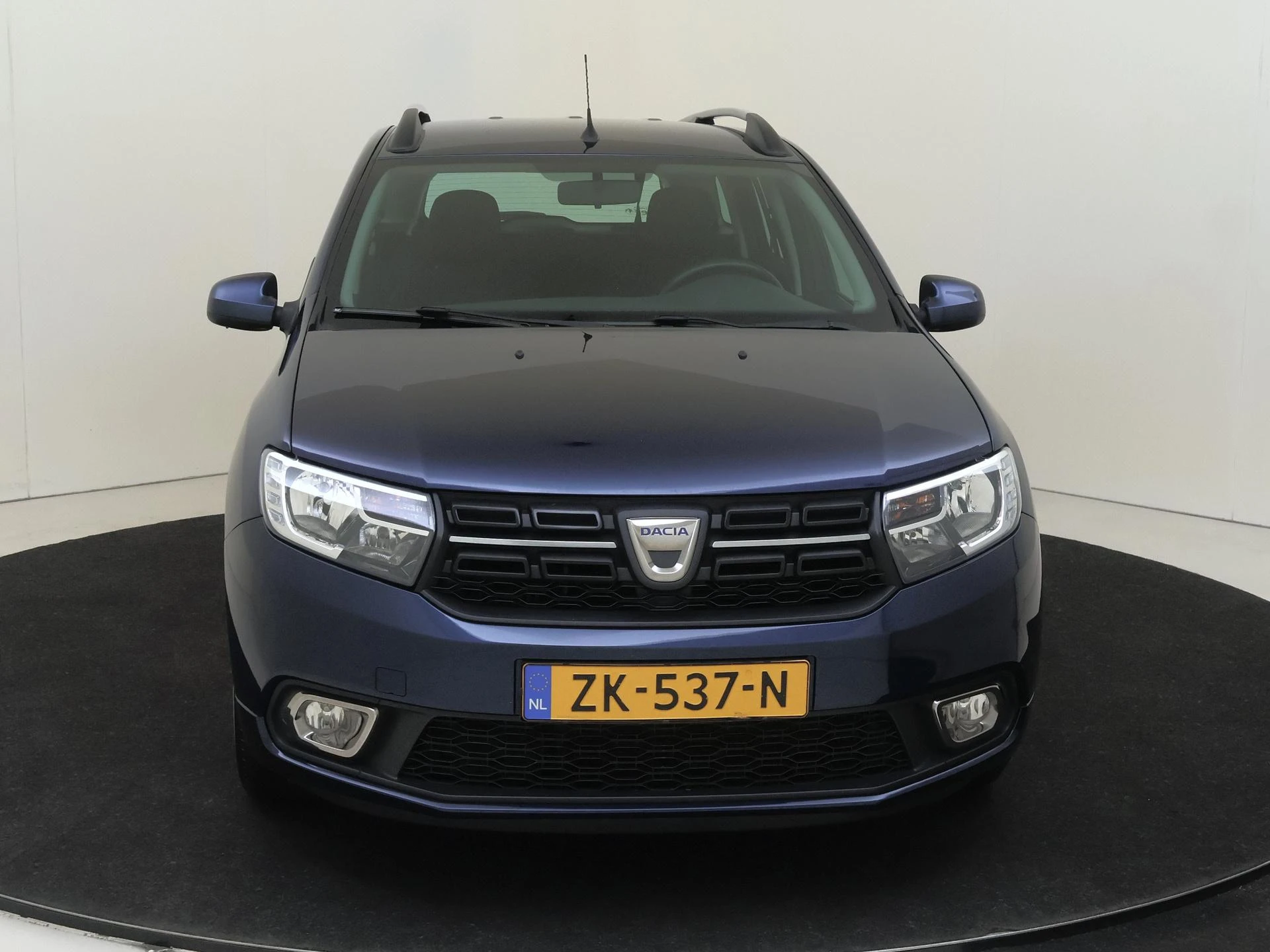 Dacia-Logan-image-5