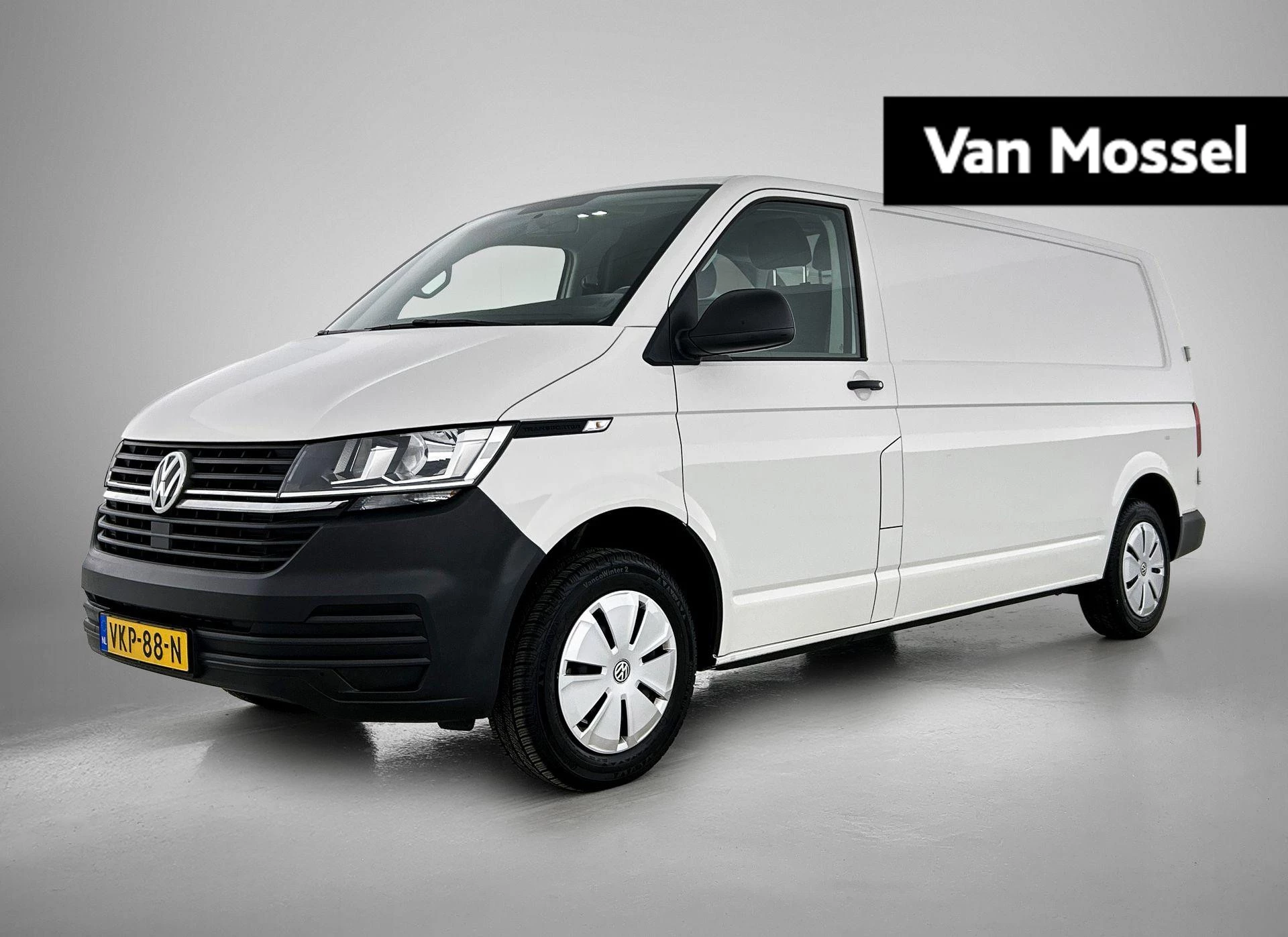 Volkswagen-Transporter-image-0