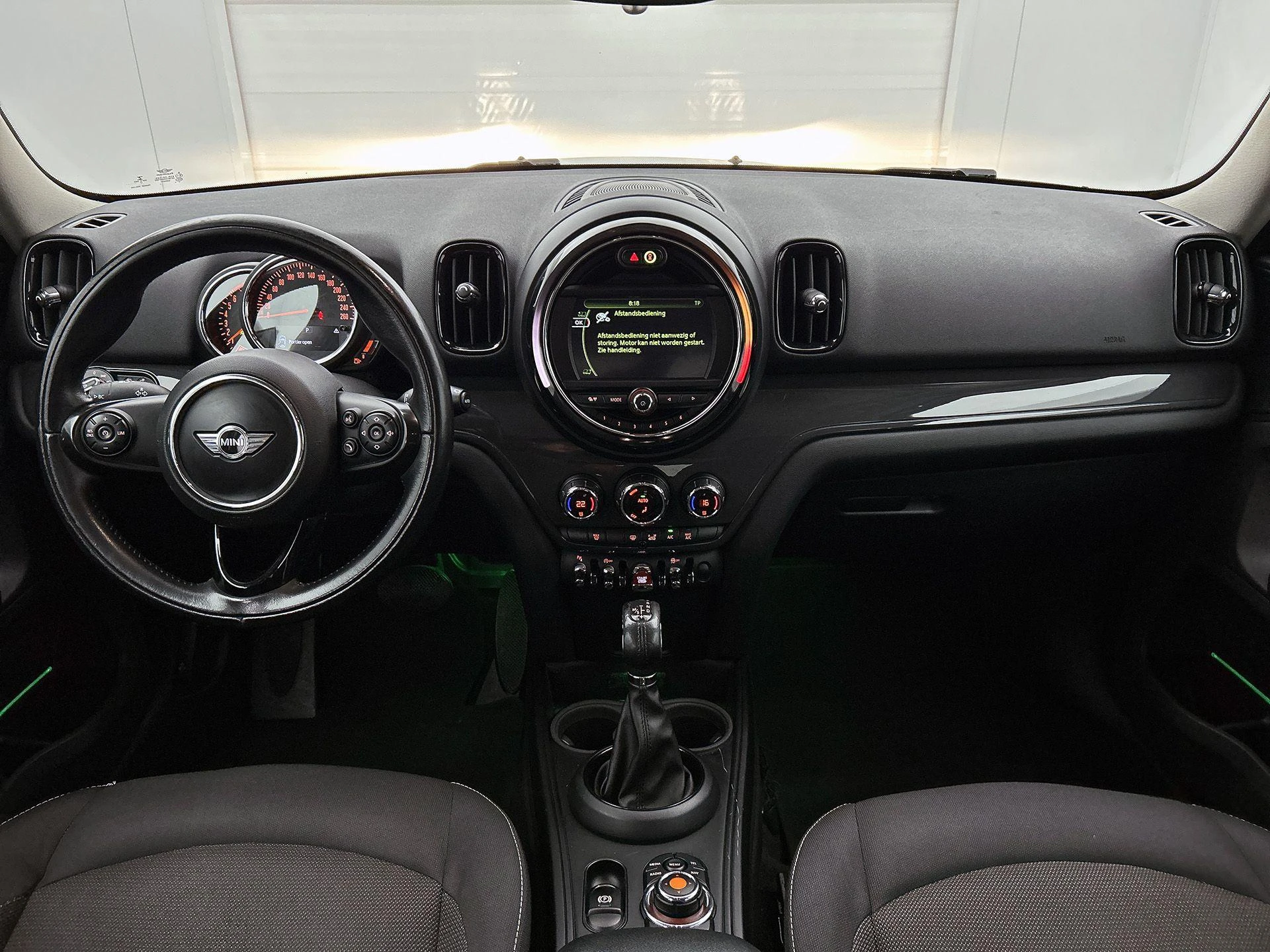 MINI-Countryman-image-17