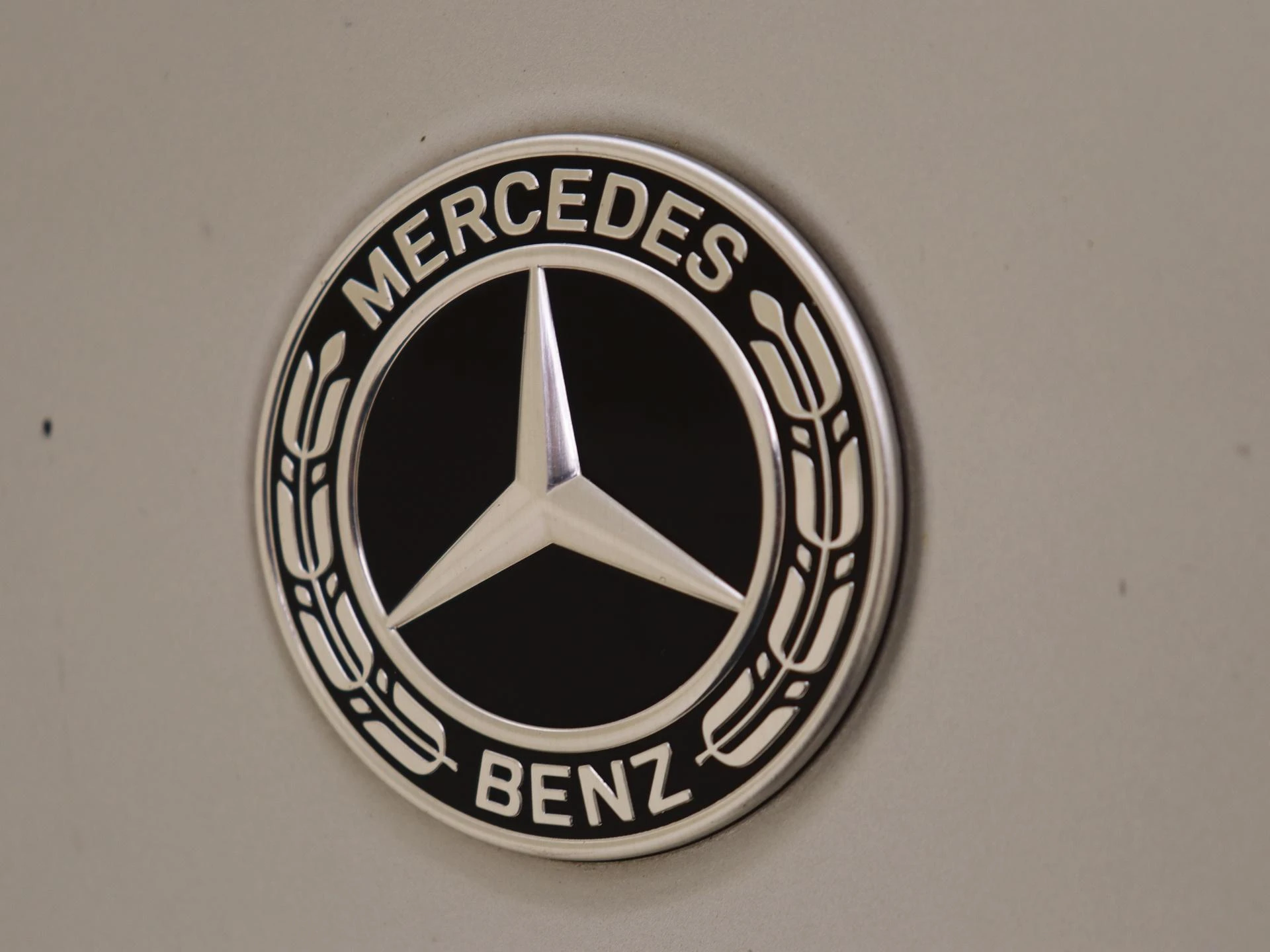Mercedes-Benz A-Klasse 250 e Premium Plus