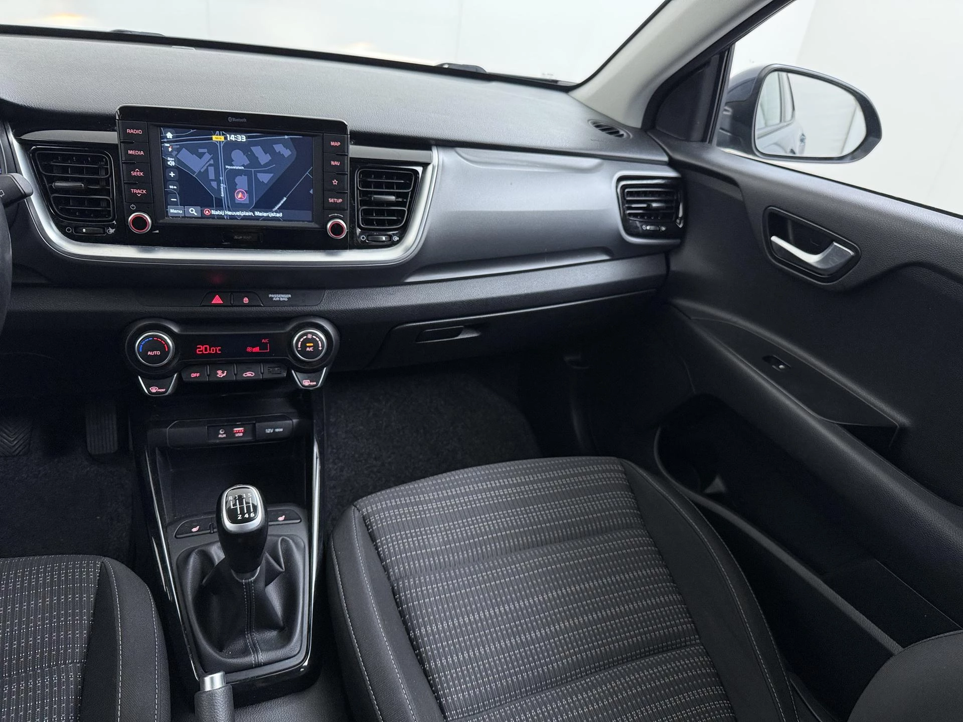 Kia-Stonic-image-14