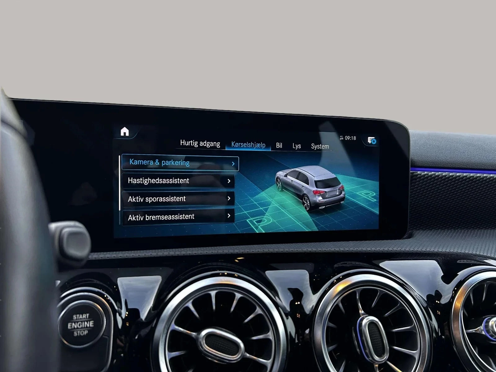 Mercedes-Benz-A-Klasse-image-18