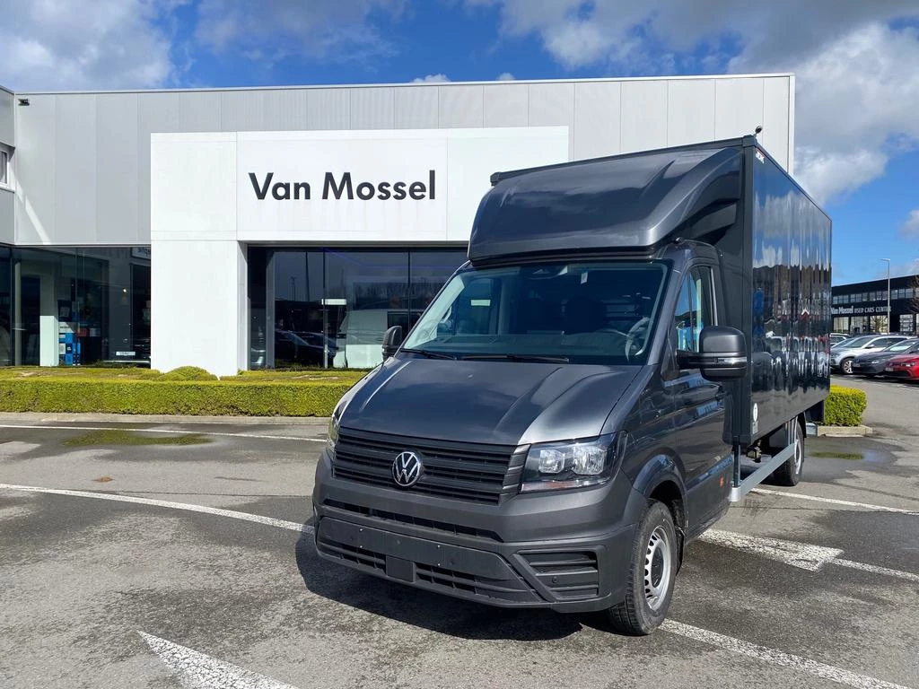Volkswagen Crafter 35 Lwb Crafter 35 Wheelbase: 4490 mm Engine: 2,0 l 120 kW Gearbox: 8sp Automatic FWD