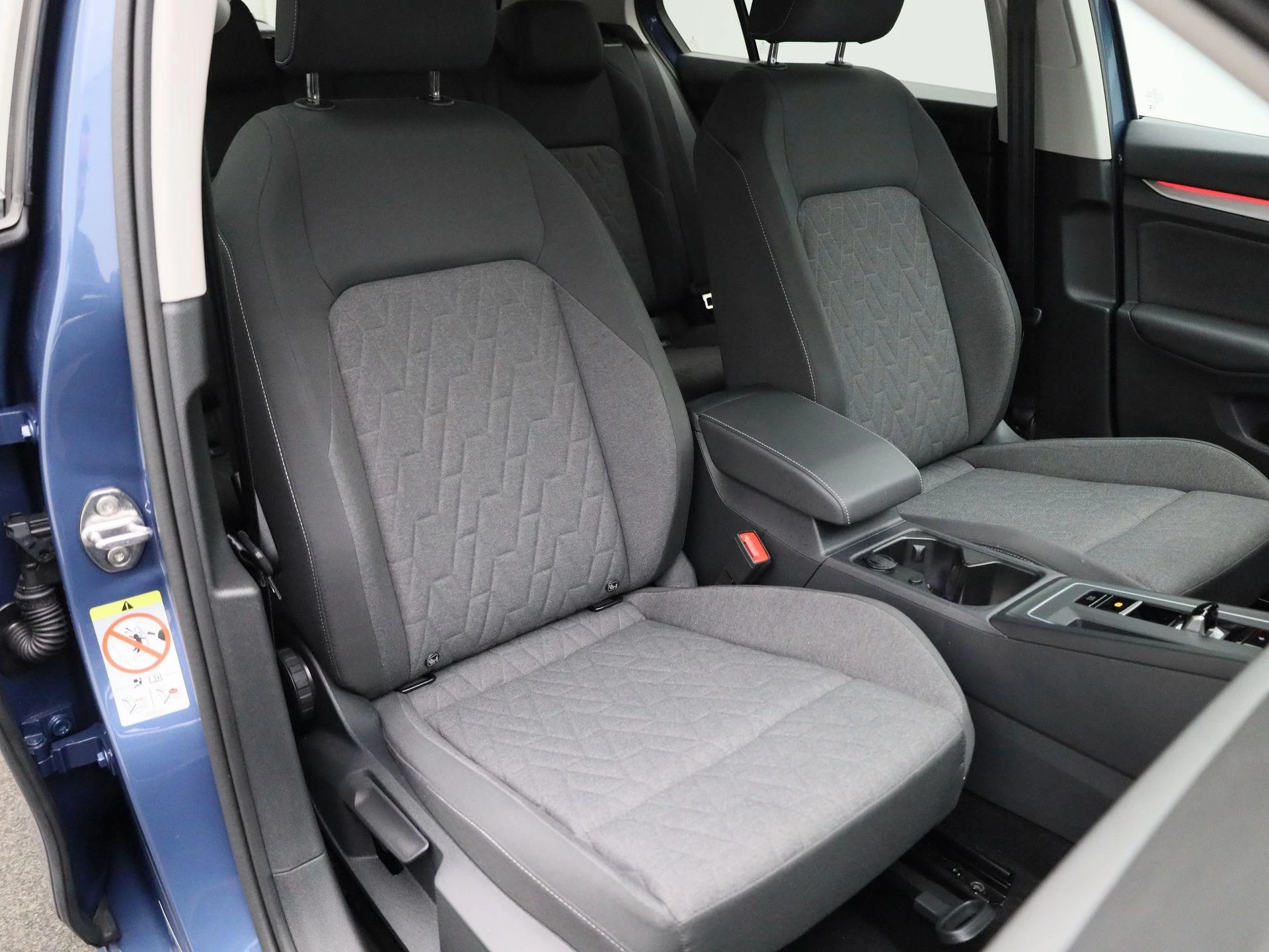 Volkswagen Golf 1.5 eHybrid Life Edition 204 PK|
