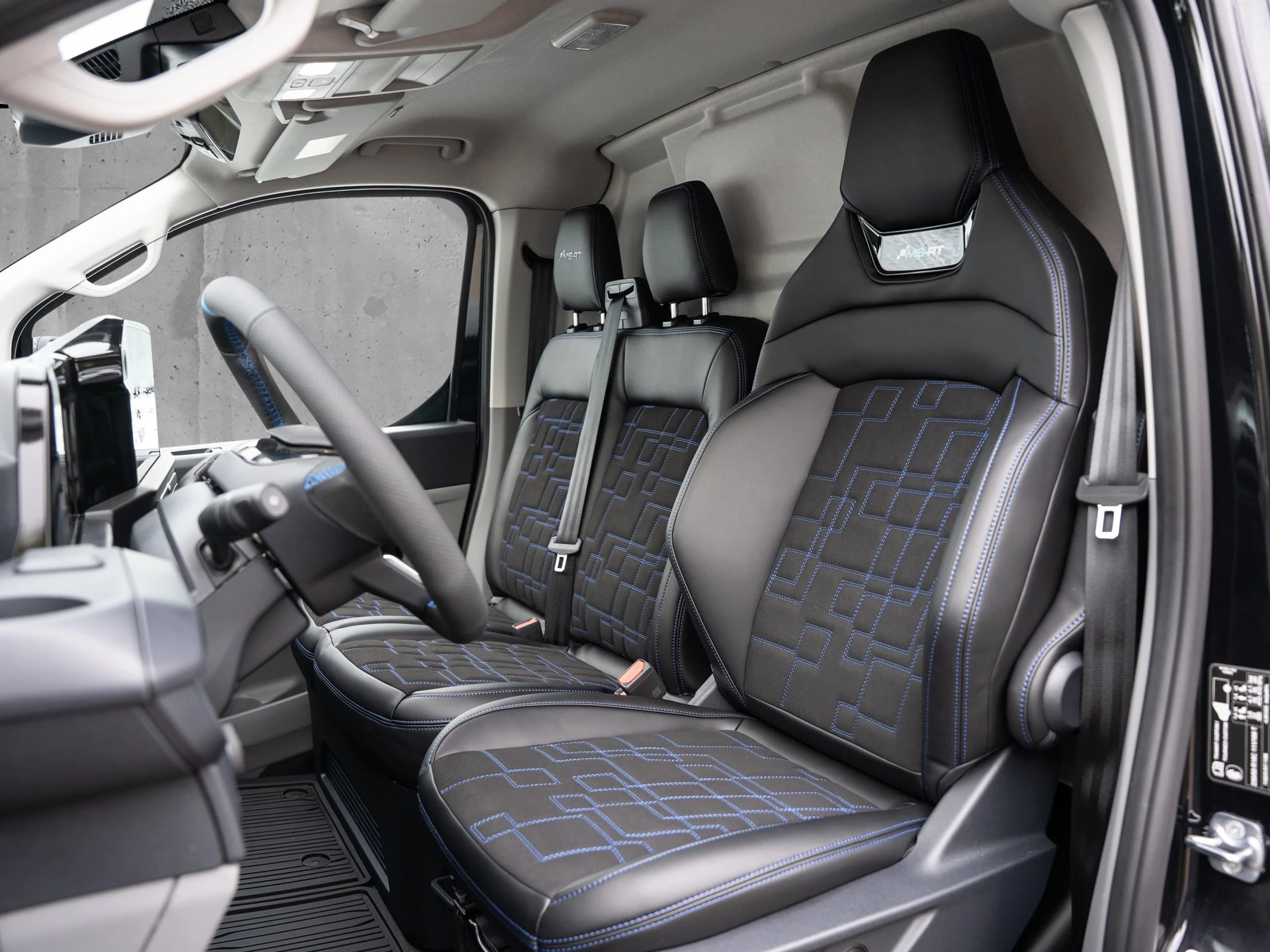 Ford-Transit Custom-image-8