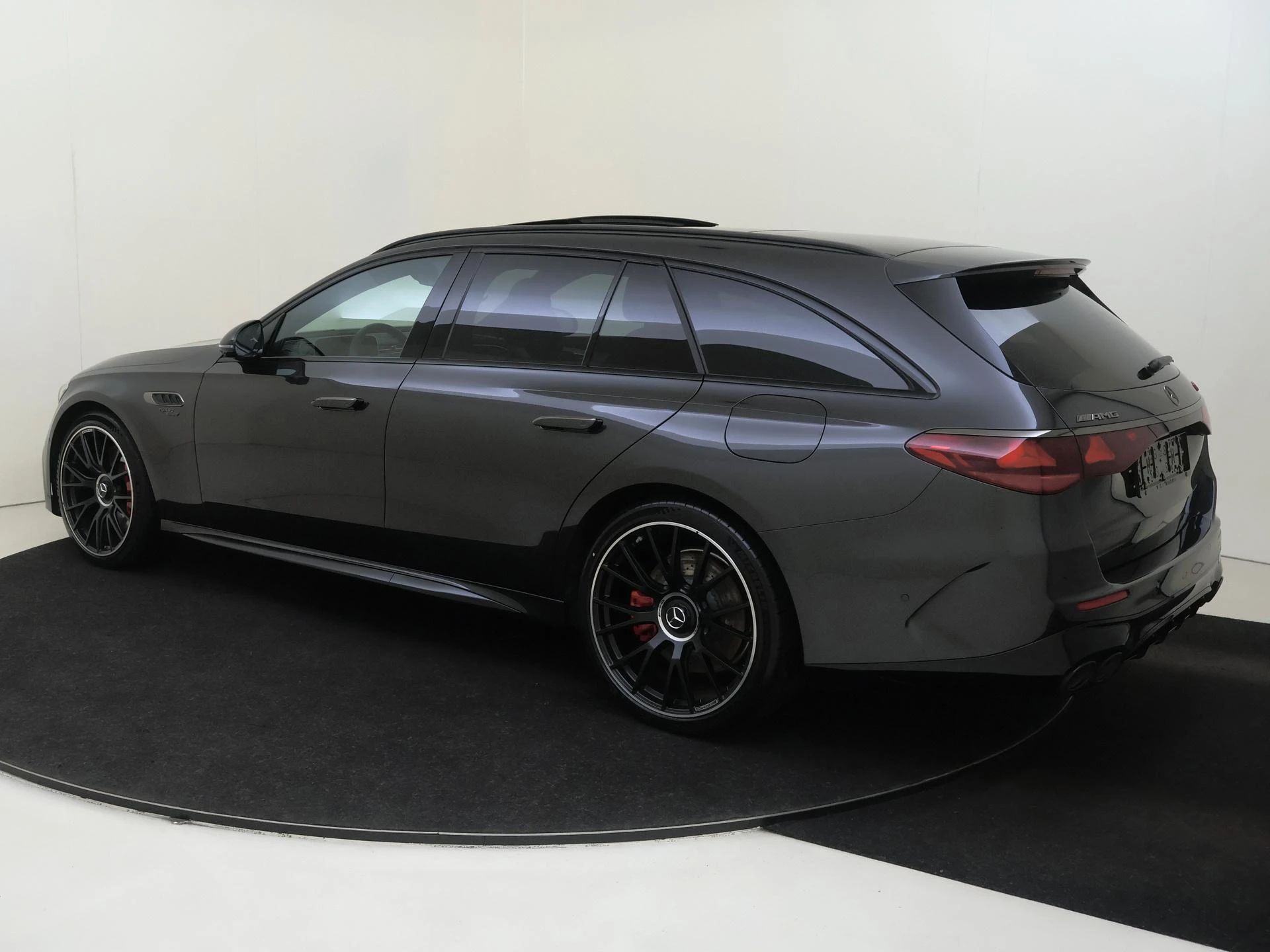 Mercedes-Benz E-Klasse Estate AMG 53 4MATIC+