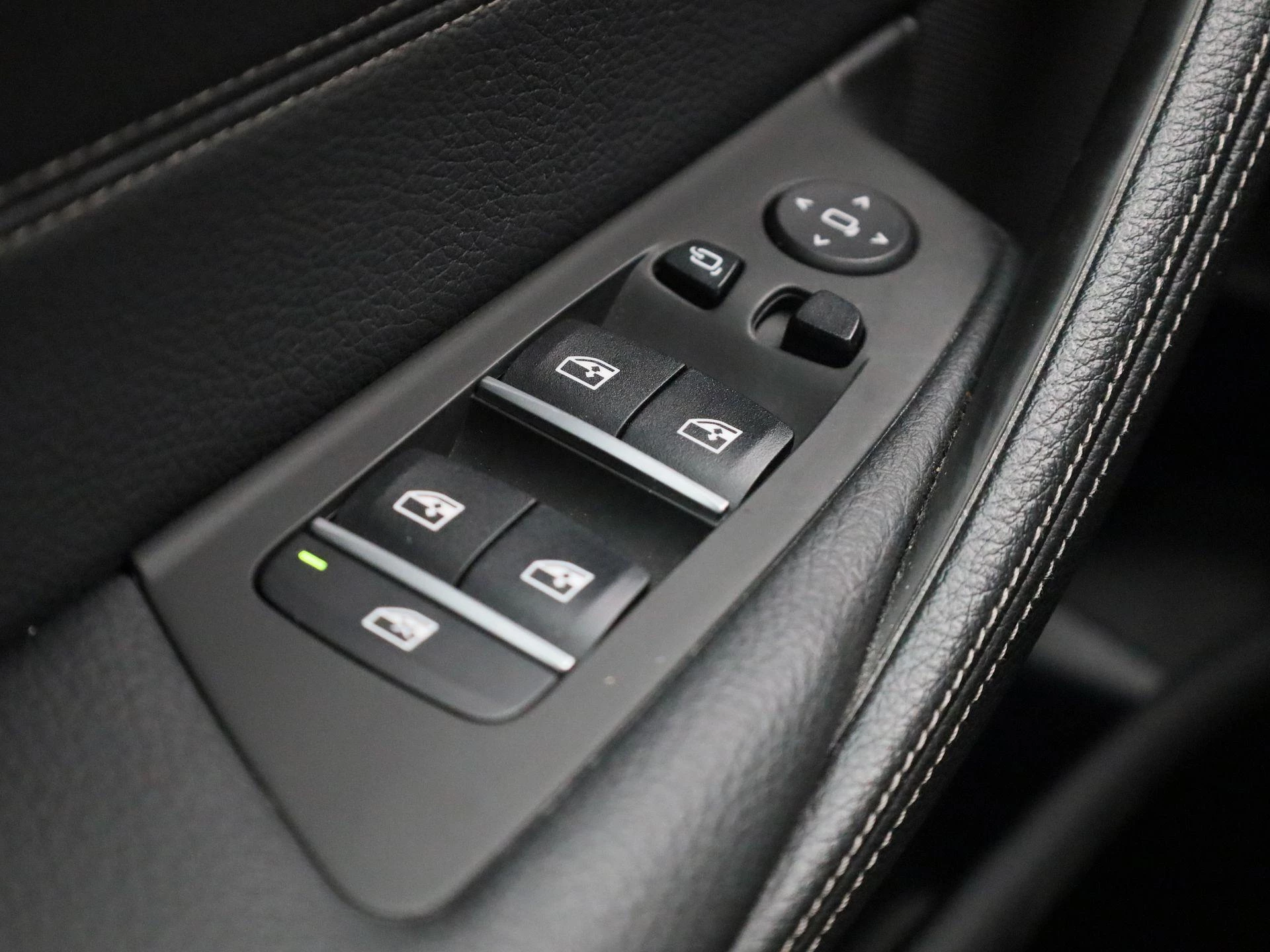 BMW-5 Serie-image-33
