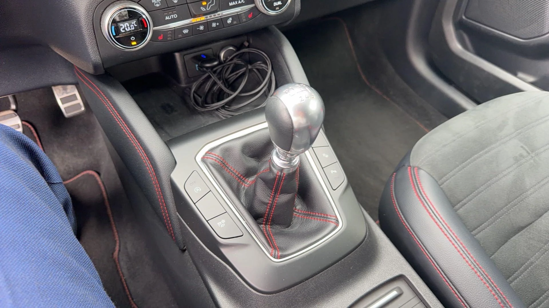 Ford-Kuga-image-10