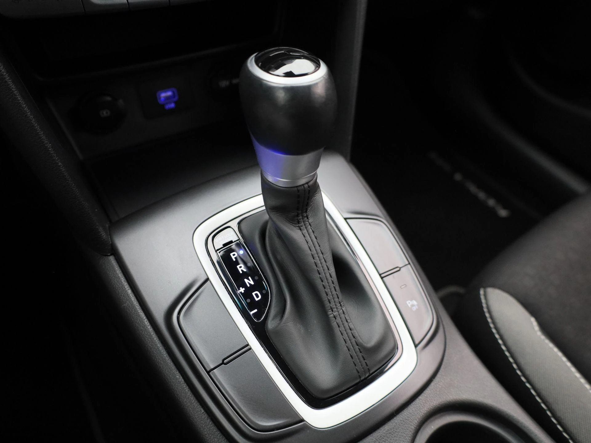 Hyundai-Kona-image-31