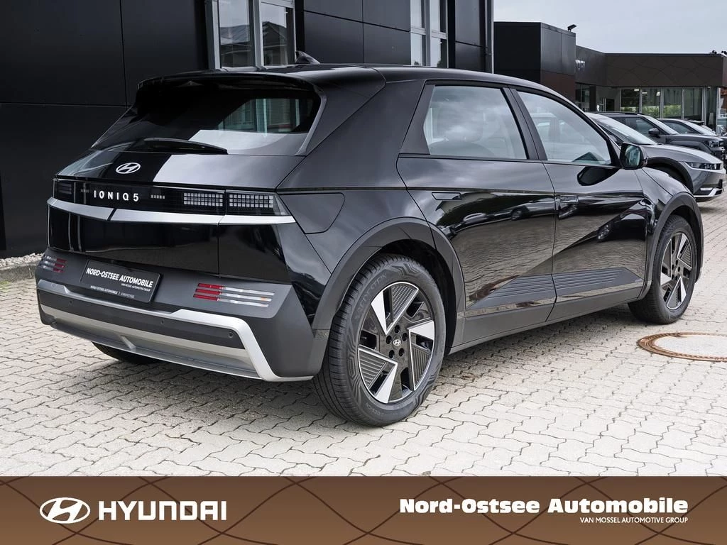 Hyundai IONIQ 5 DYNAMIQ ELEKTRO 84 kWh SHZ LHZ LED NAVI