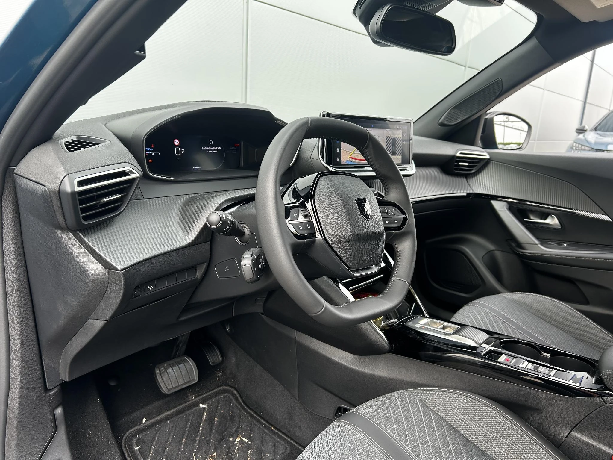 Peugeot-2008-image-9
