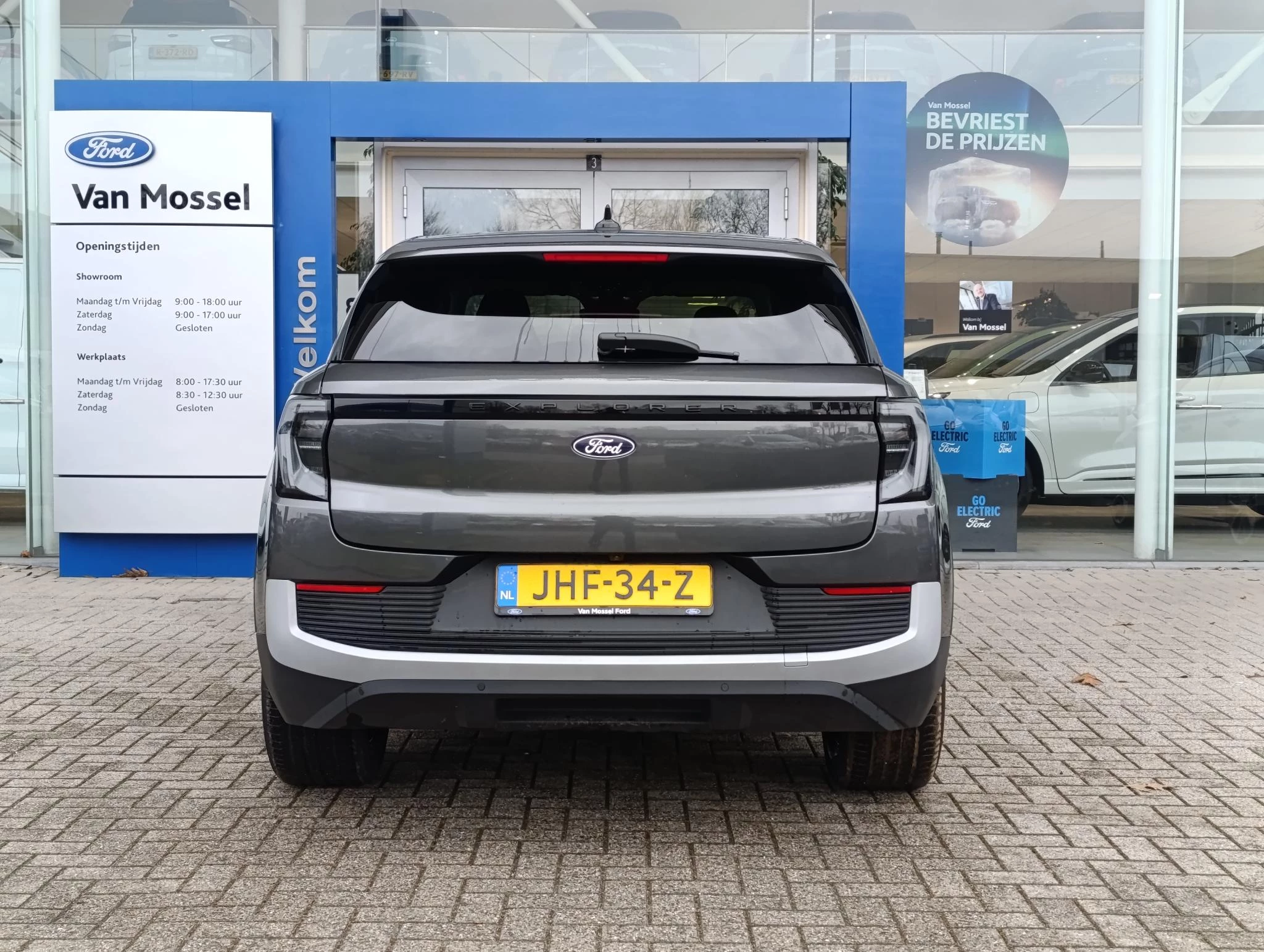 Ford-Explorer-image-3