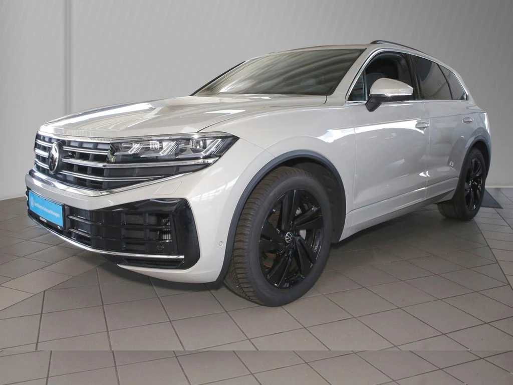 Volkswagen-Touareg-image-1