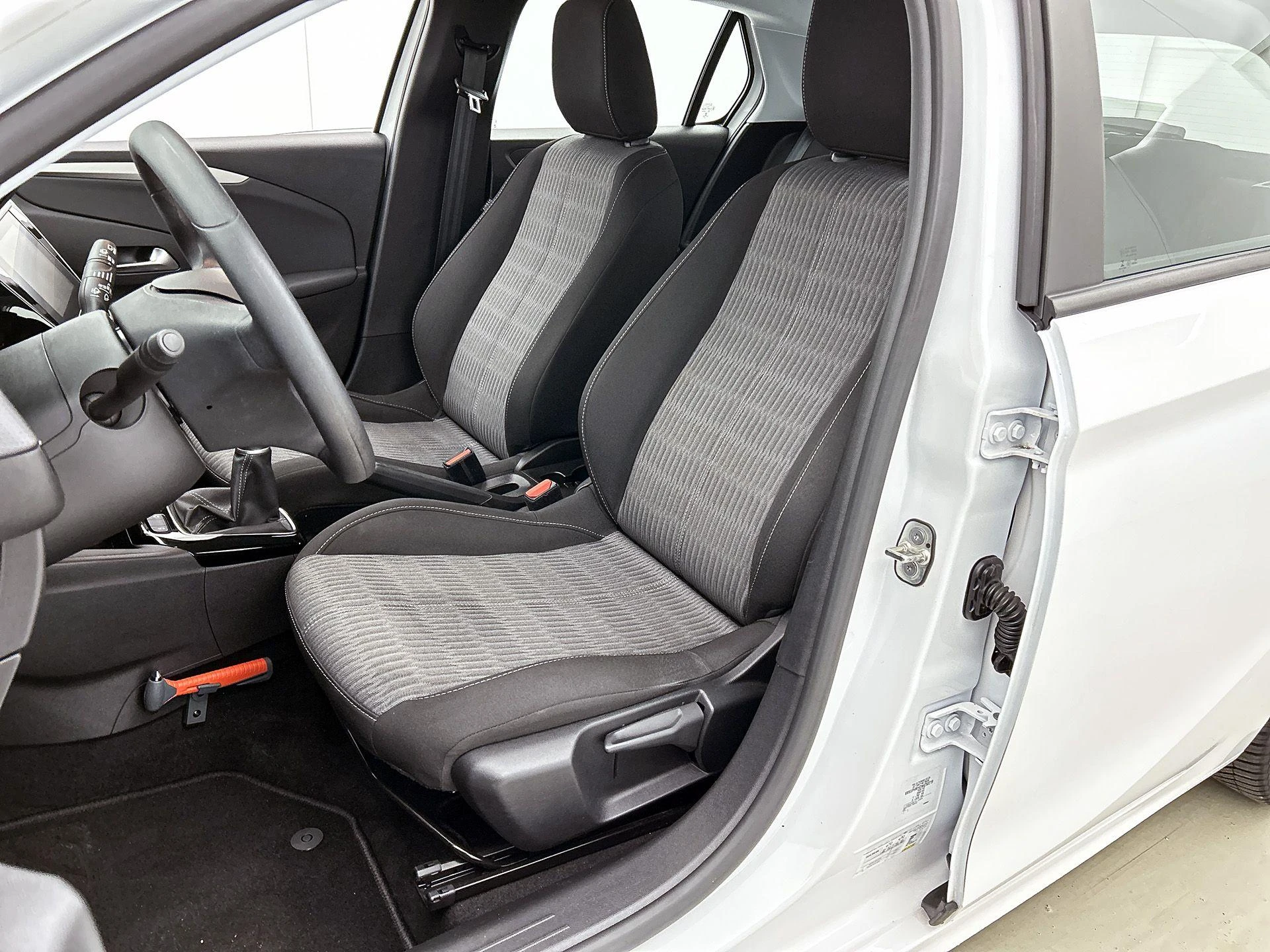 Opel-Corsa-image-31