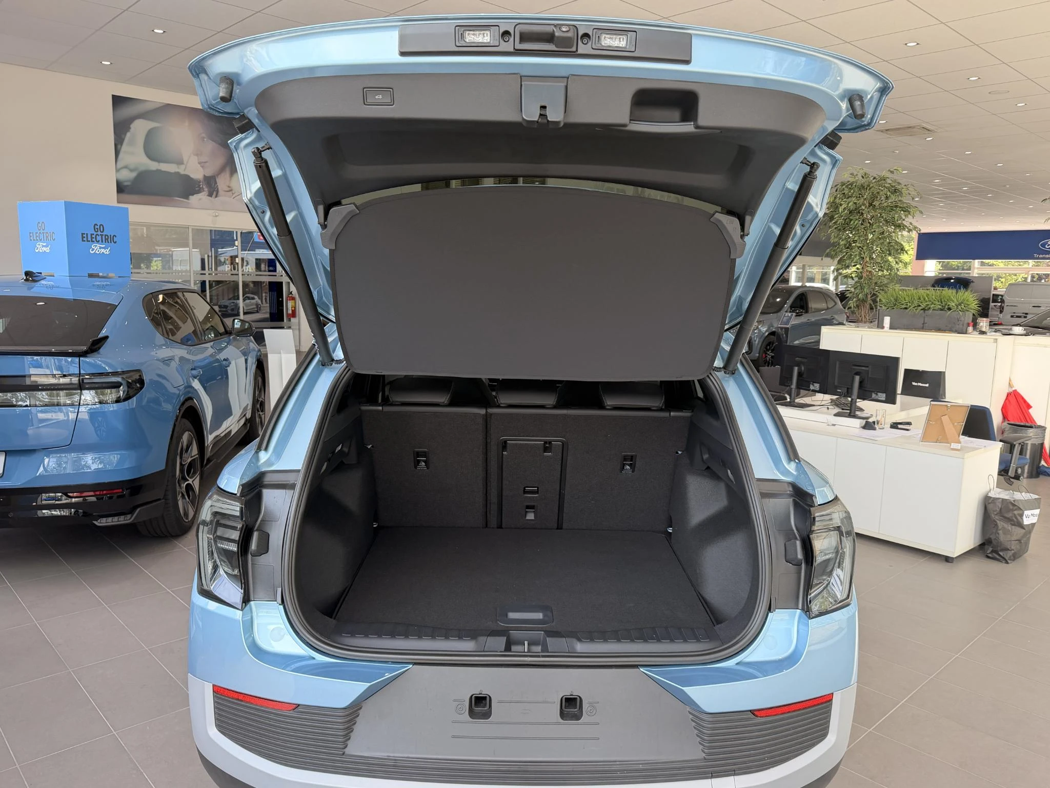 Ford-Explorer-image-13