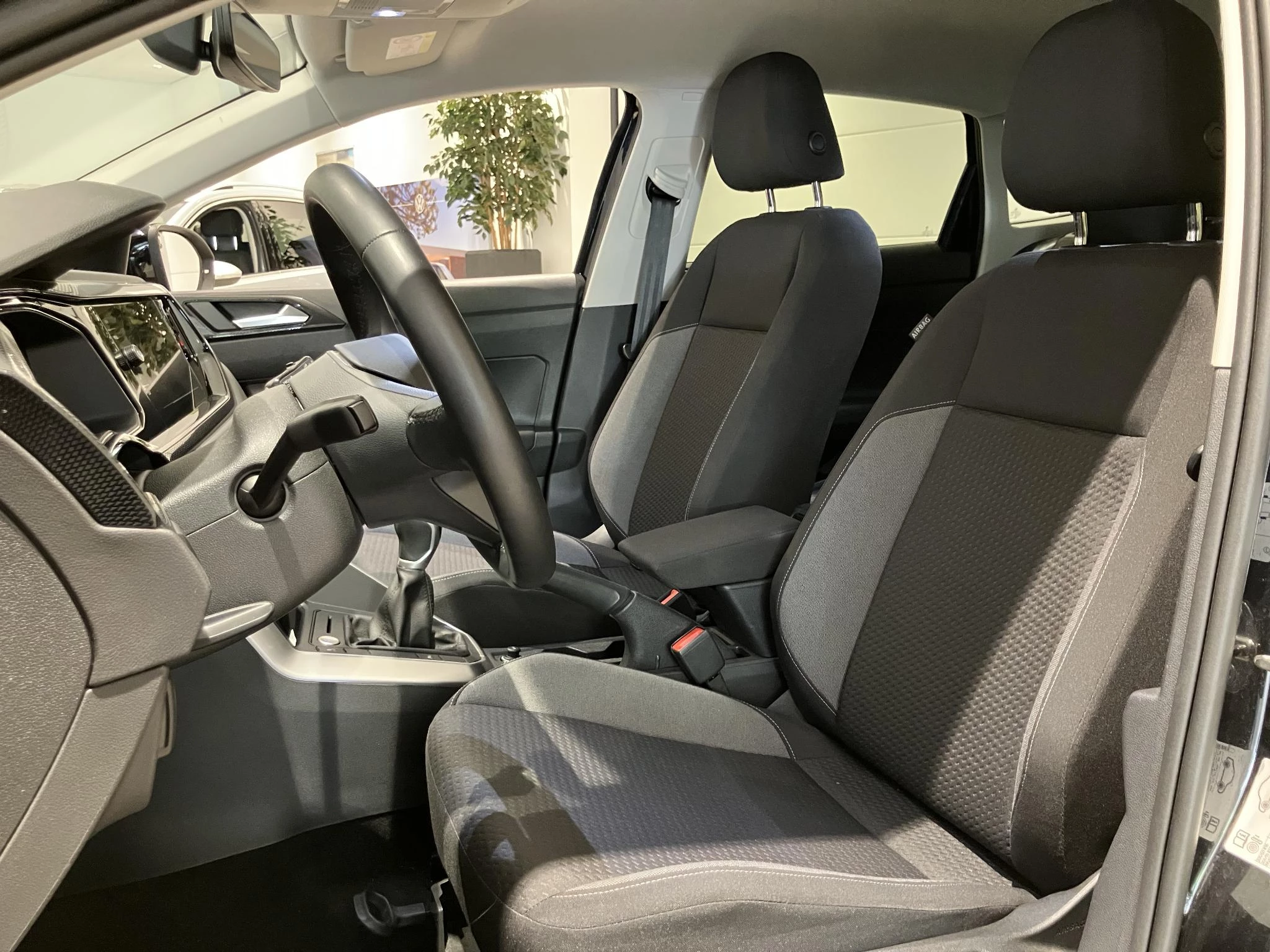 Volkswagen-Taigo-image-12