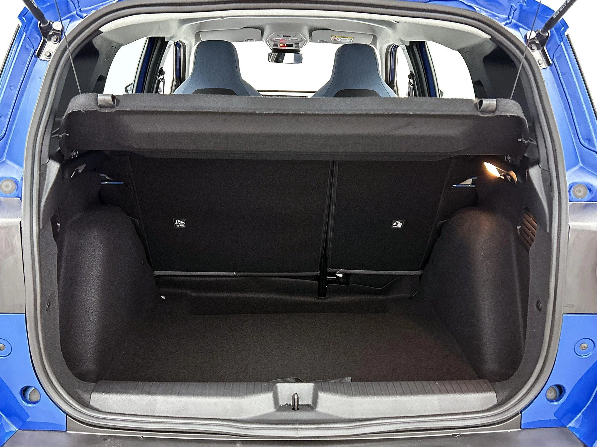Opel-Frontera-image-16