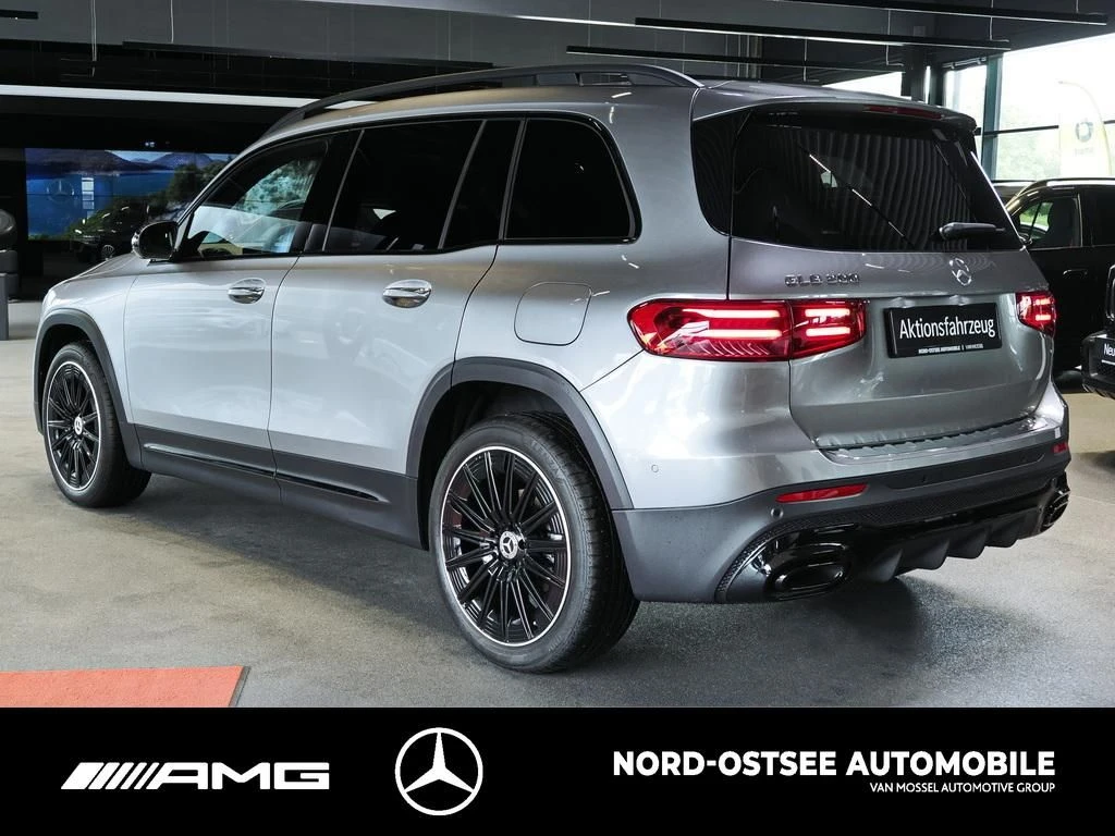 Mercedes-Benz GLB 200 AMG NIGHT PANO DISTRONIC 20Z 360° AMG Line