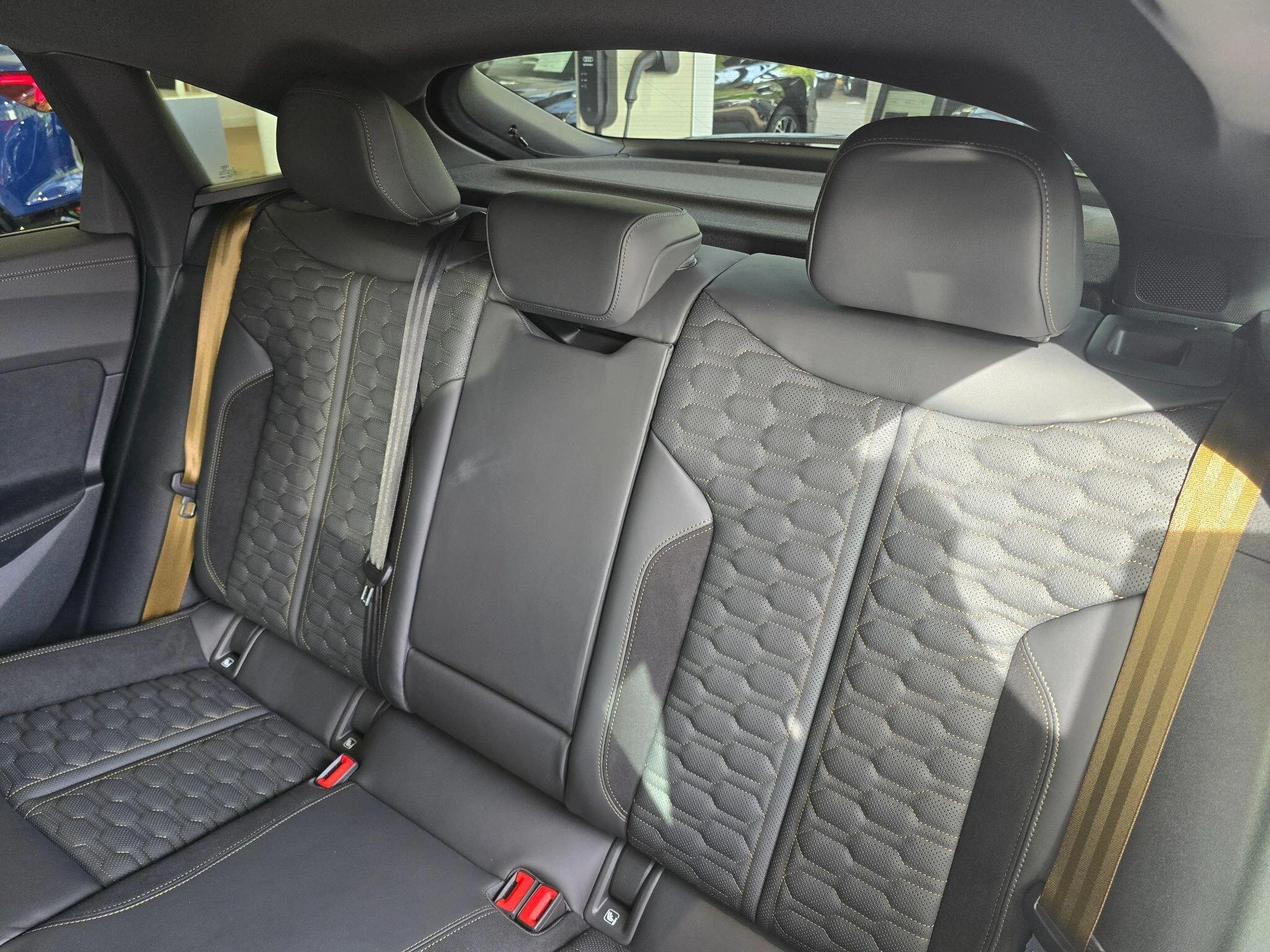 Audi-RS5-image-8