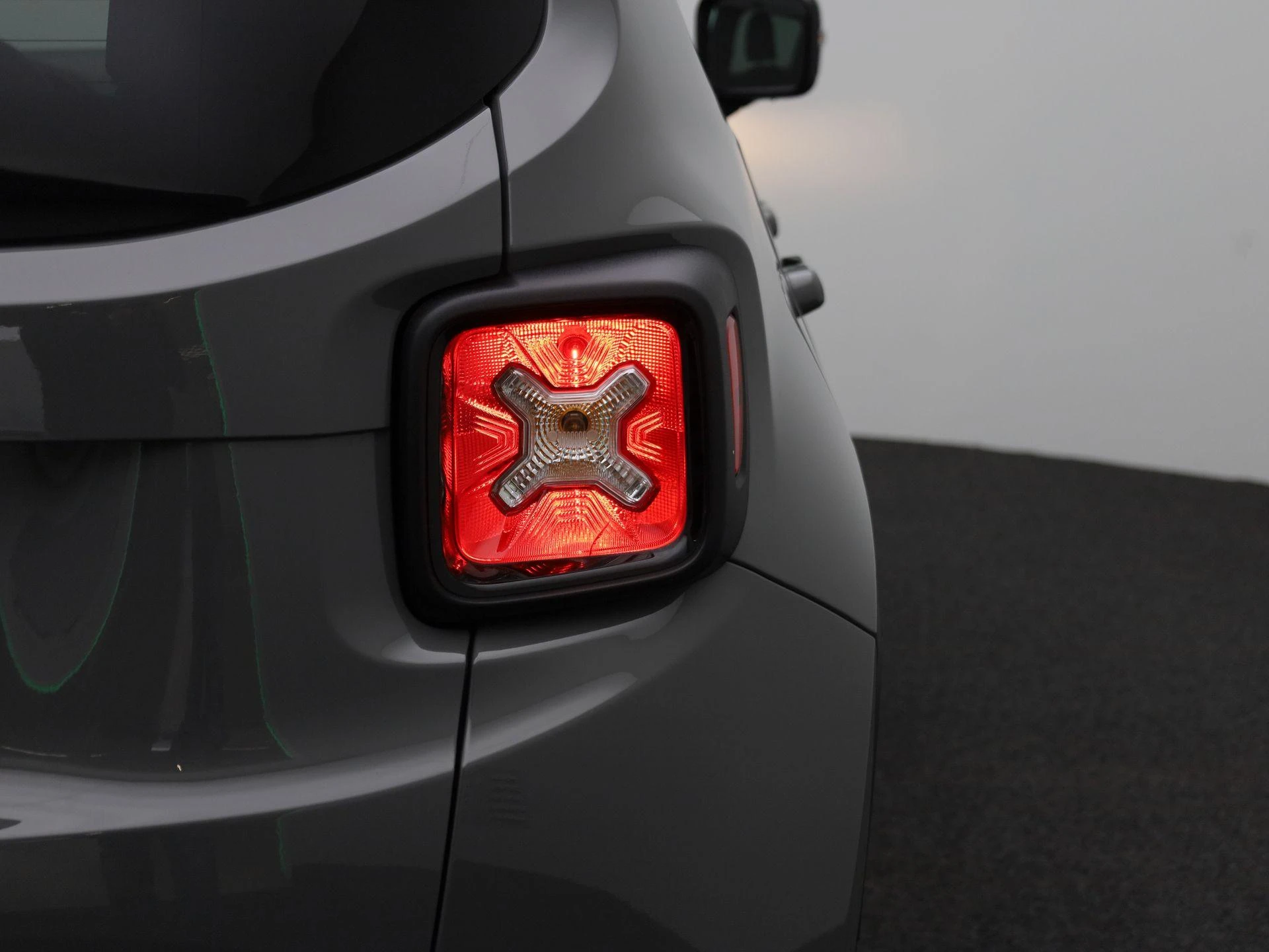 Jeep-Renegade-image-39