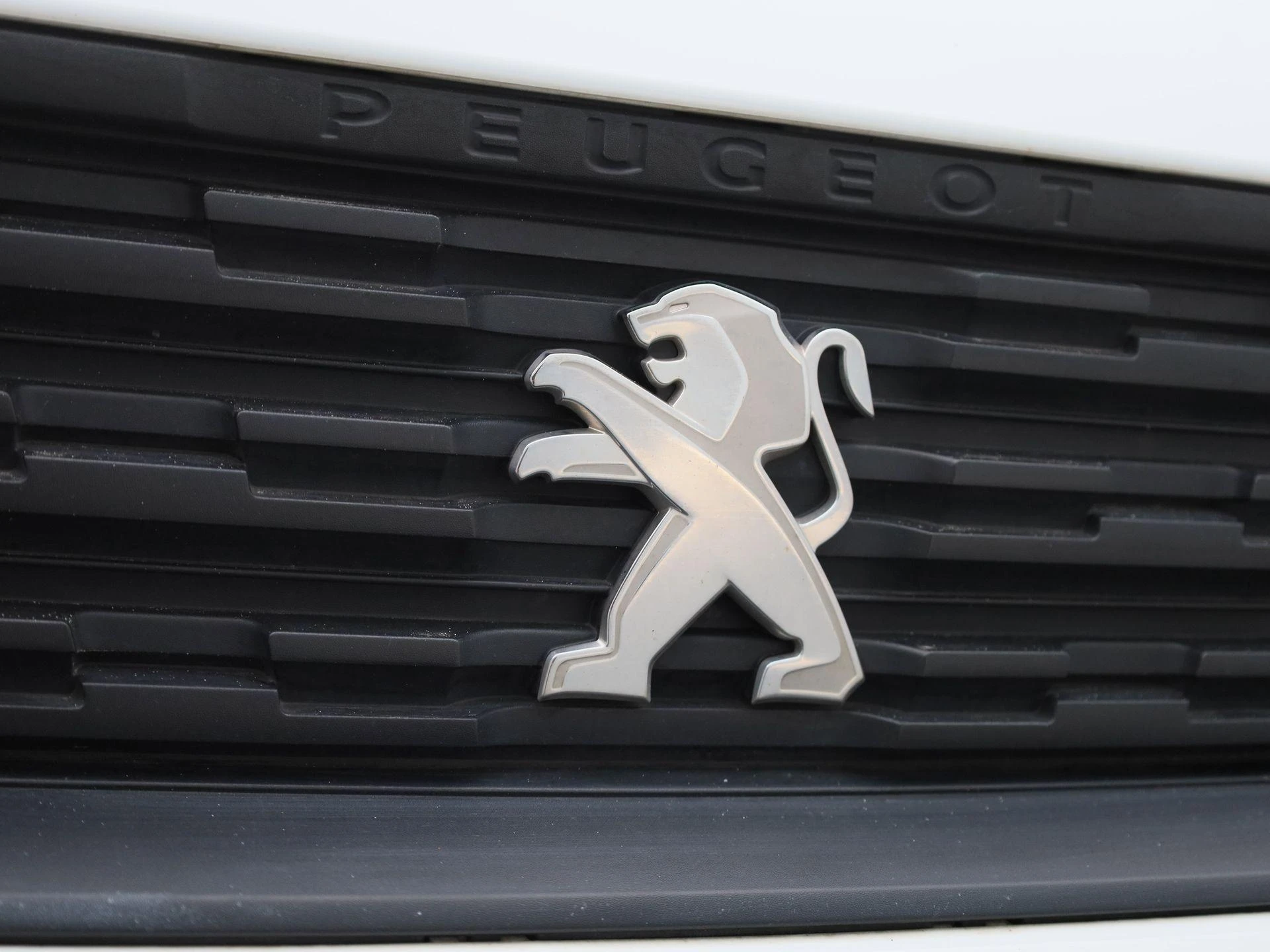 Peugeot-Partner-image-36