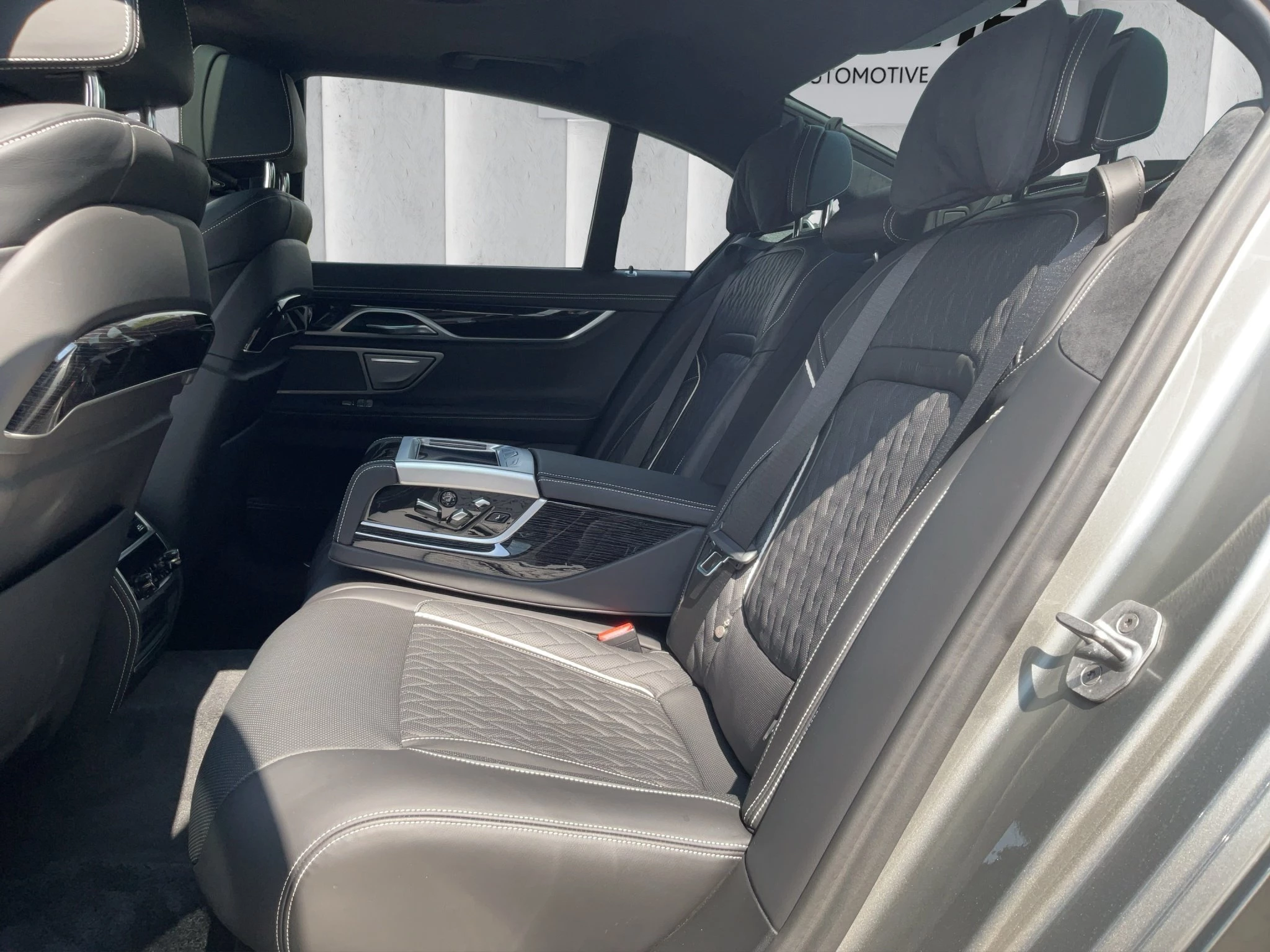 BMW 7er Reihe 745e i Performance M Sportpaket