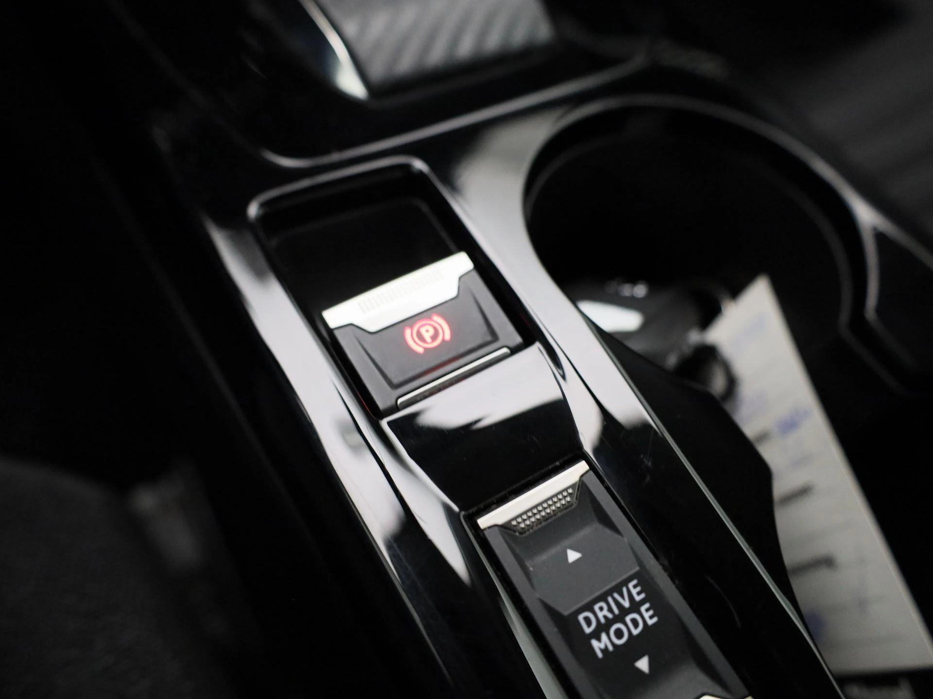 Peugeot e-208 EV Allure 50 kWh