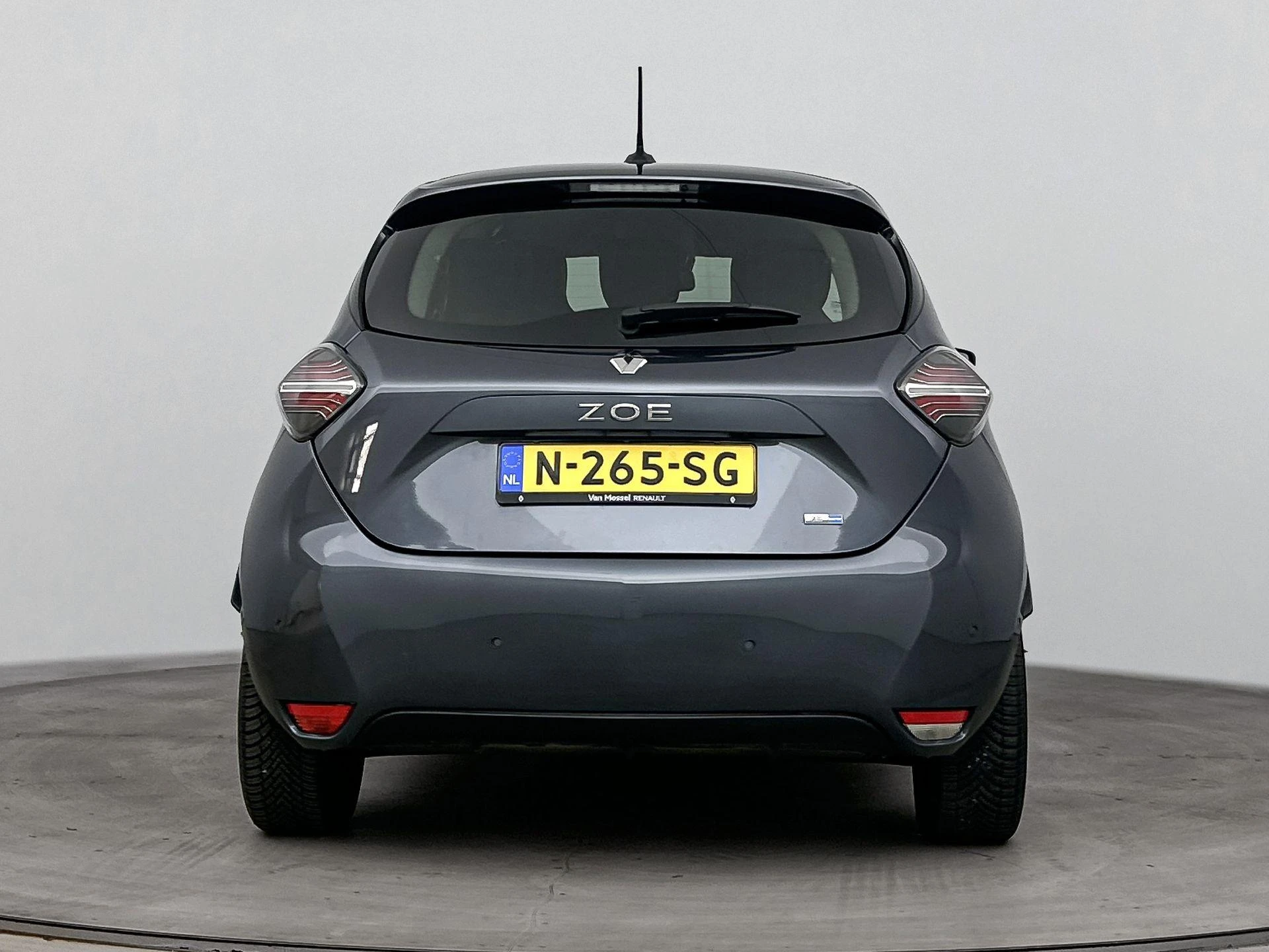 Renault-ZOE-image-2