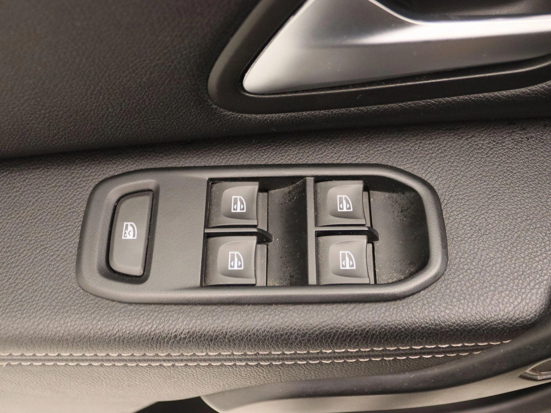 Dacia-Duster-image-20