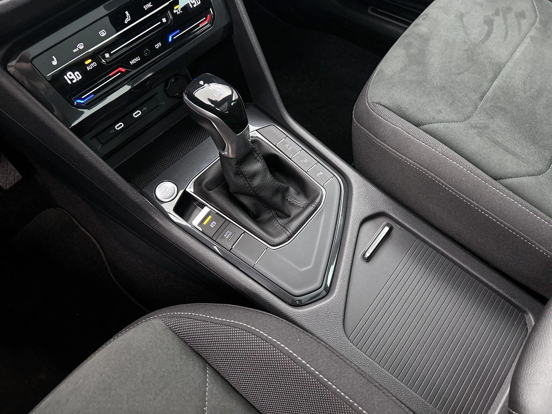 Volkswagen Tiguan 1.5 TSI Elegance