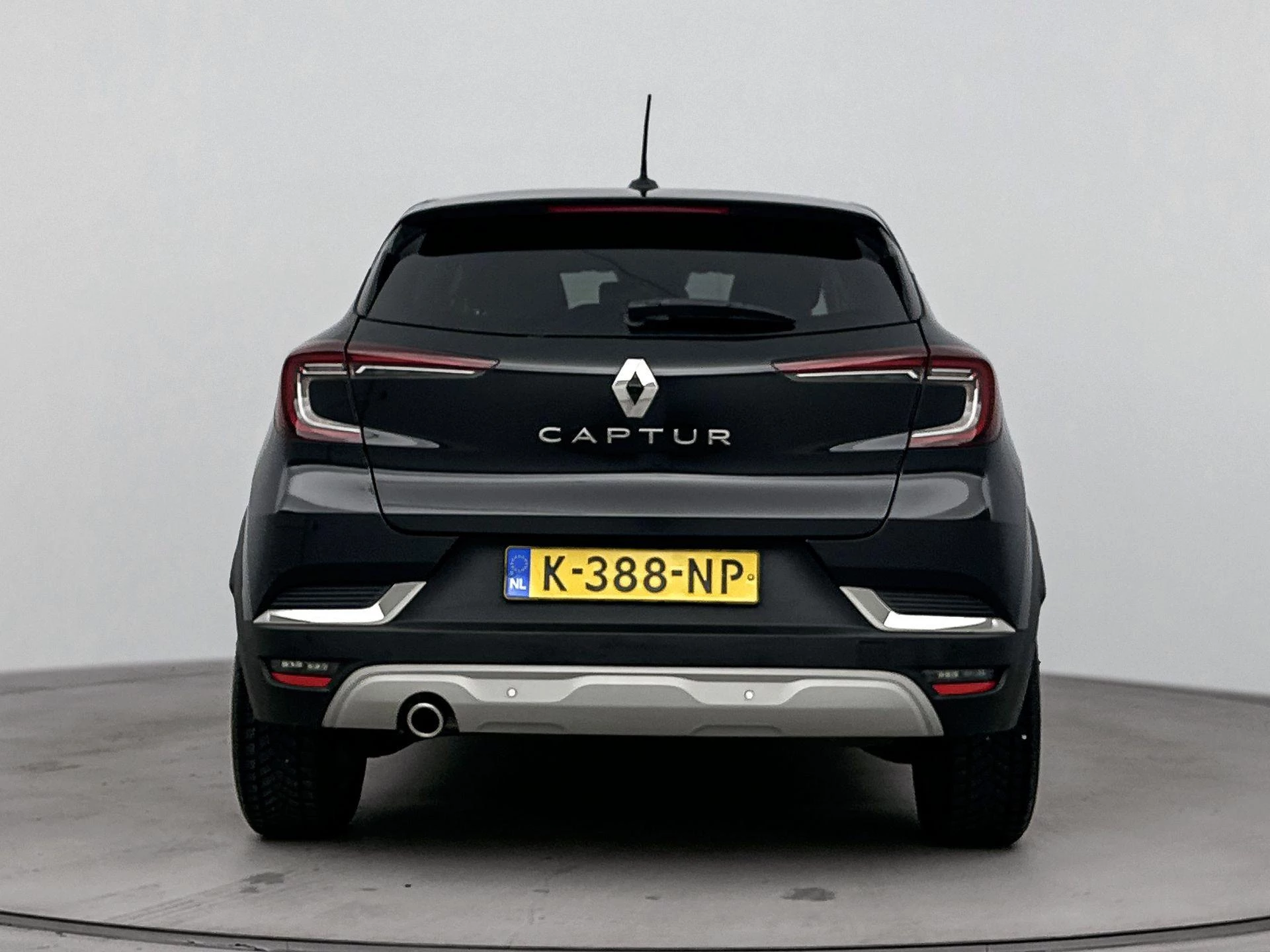 Renault-Captur-image-2