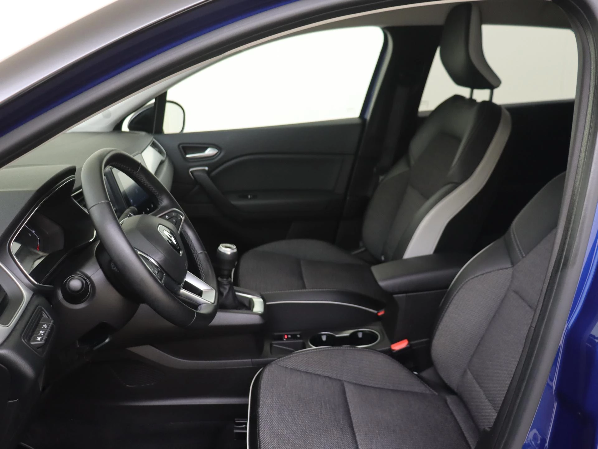 Renault-Captur-image-14