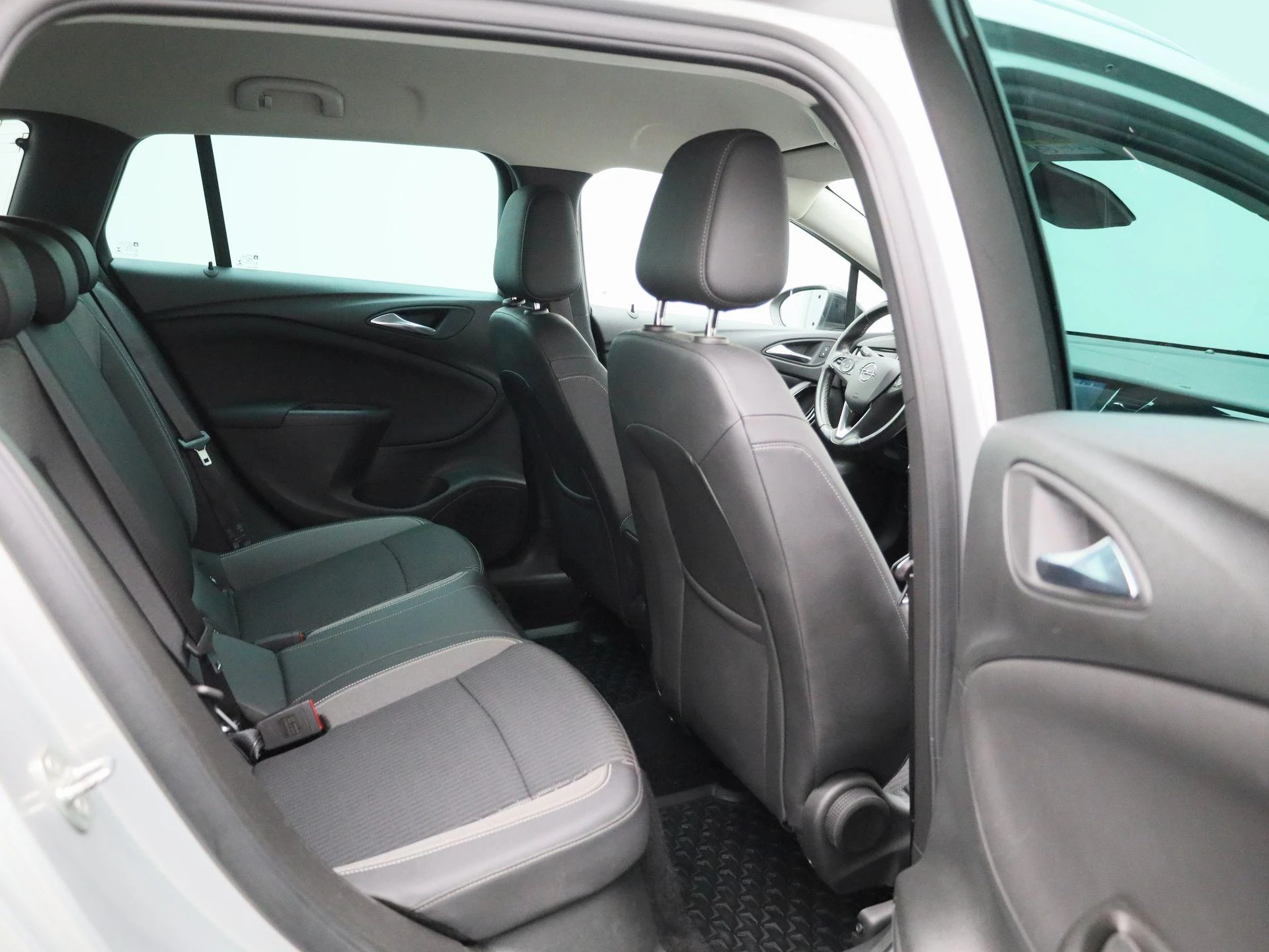 Opel-Astra-image-31