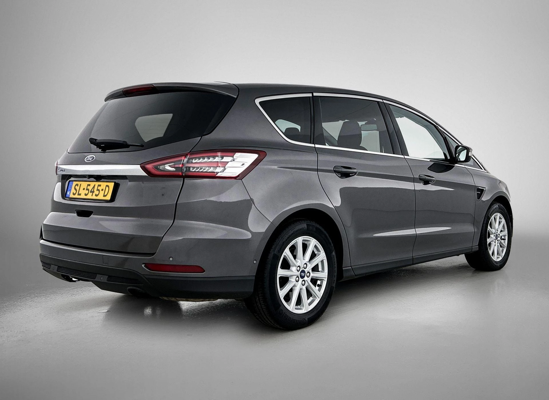 Ford-S-Max-image-3