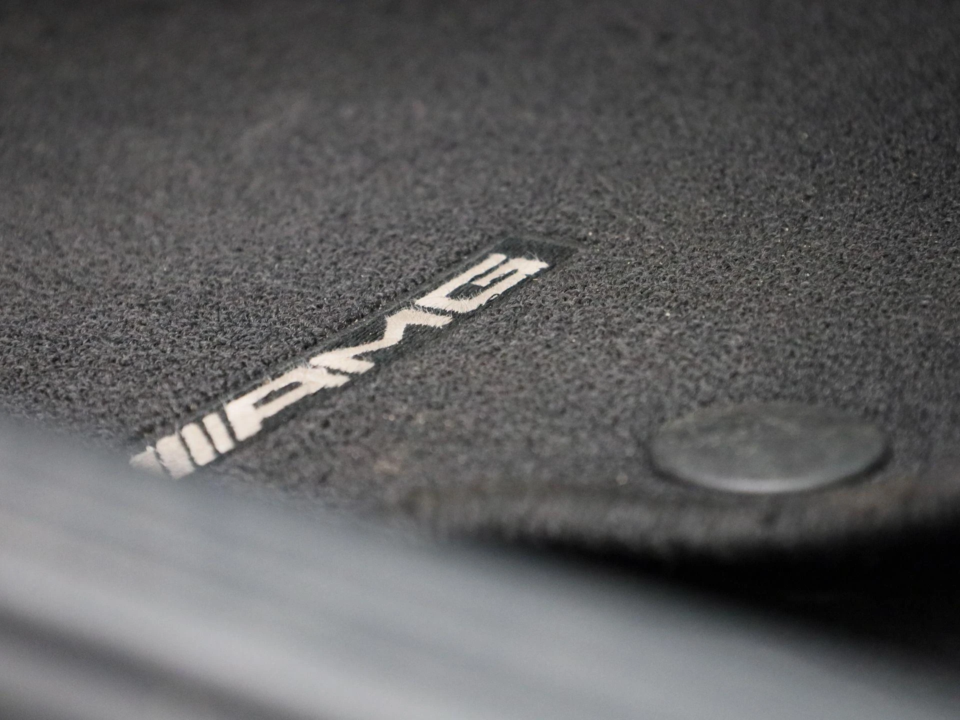 Mercedes-Benz-C-Klasse-image-38