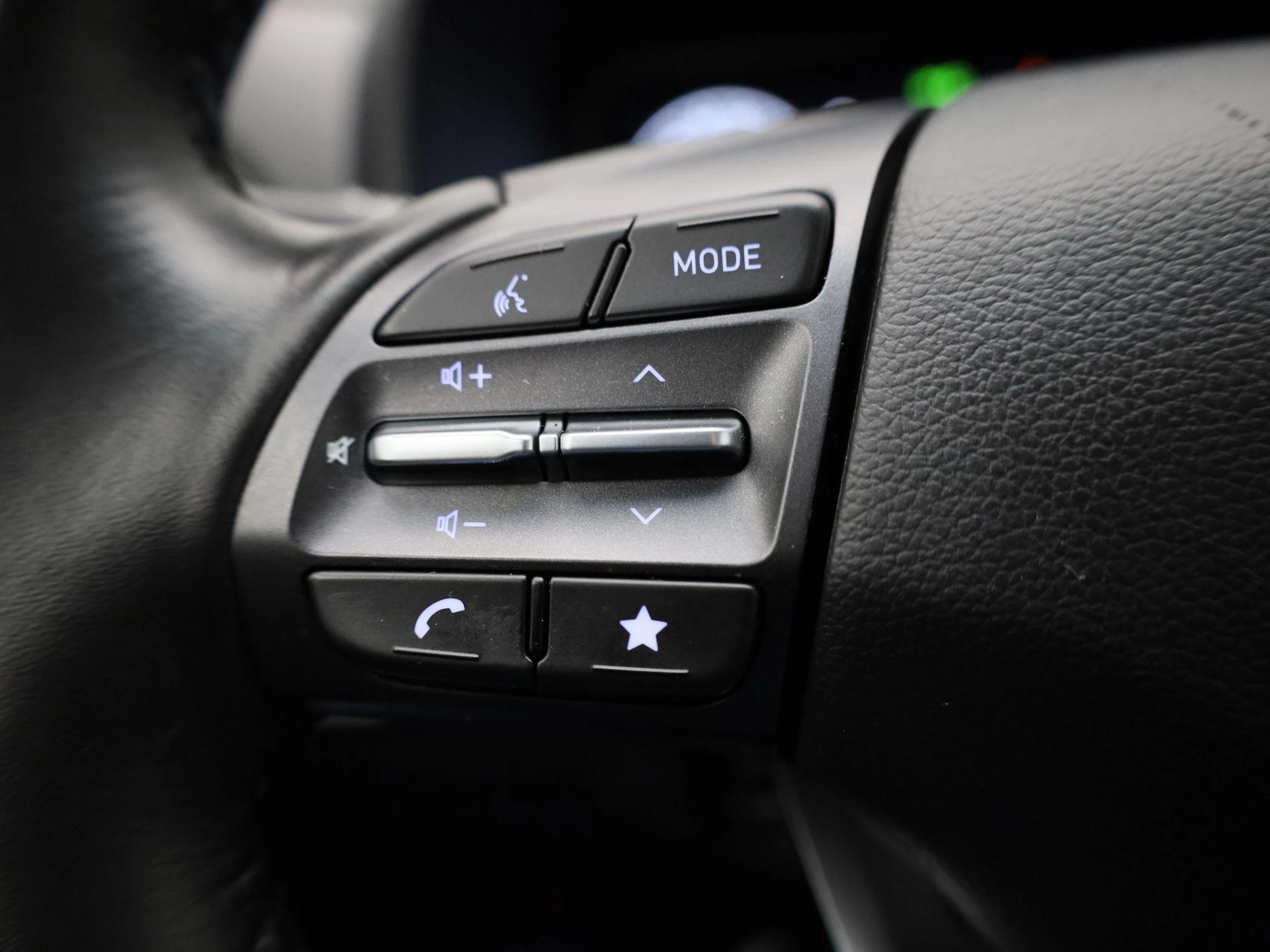 Hyundai-Kona-image-18