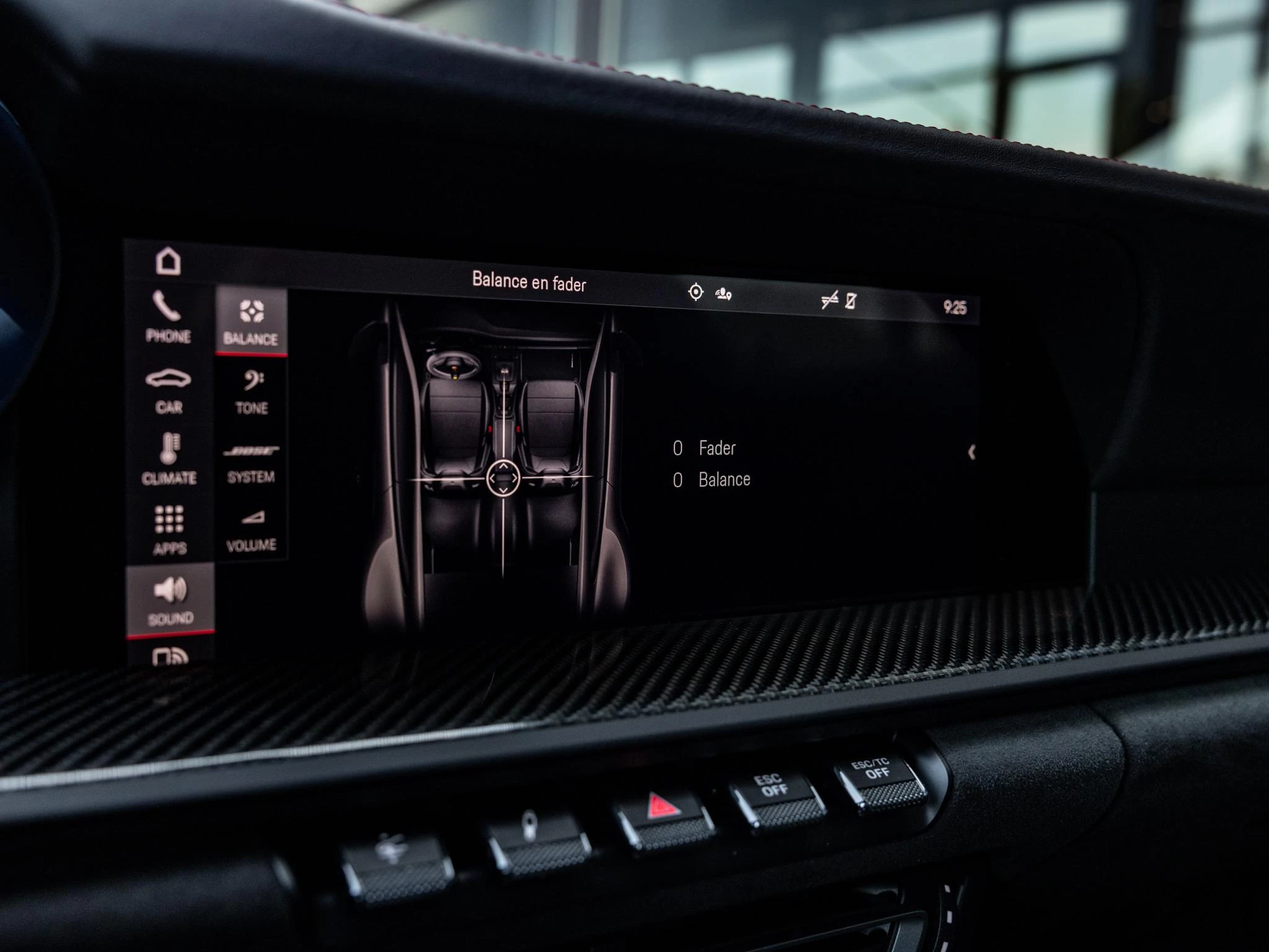 Porsche-911-image-49
