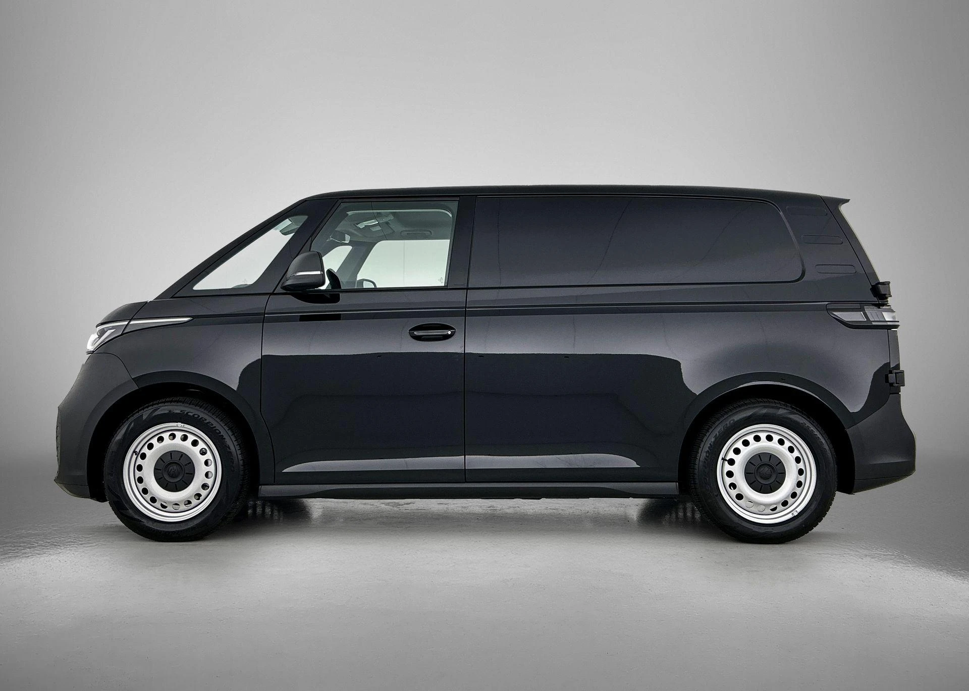 Volkswagen-ID. Buzz Cargo-image-1