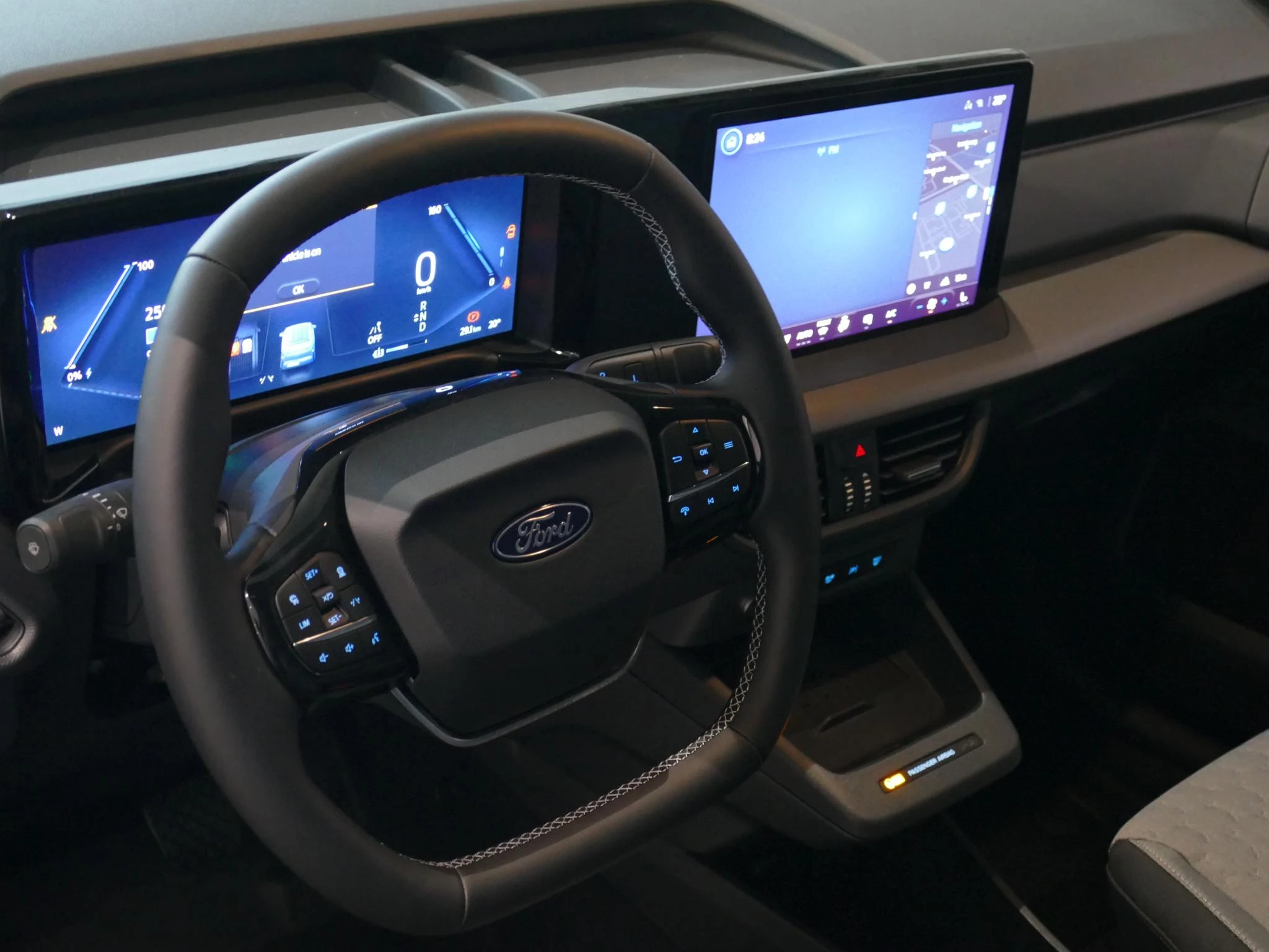 Ford-Transit Courier-image-16