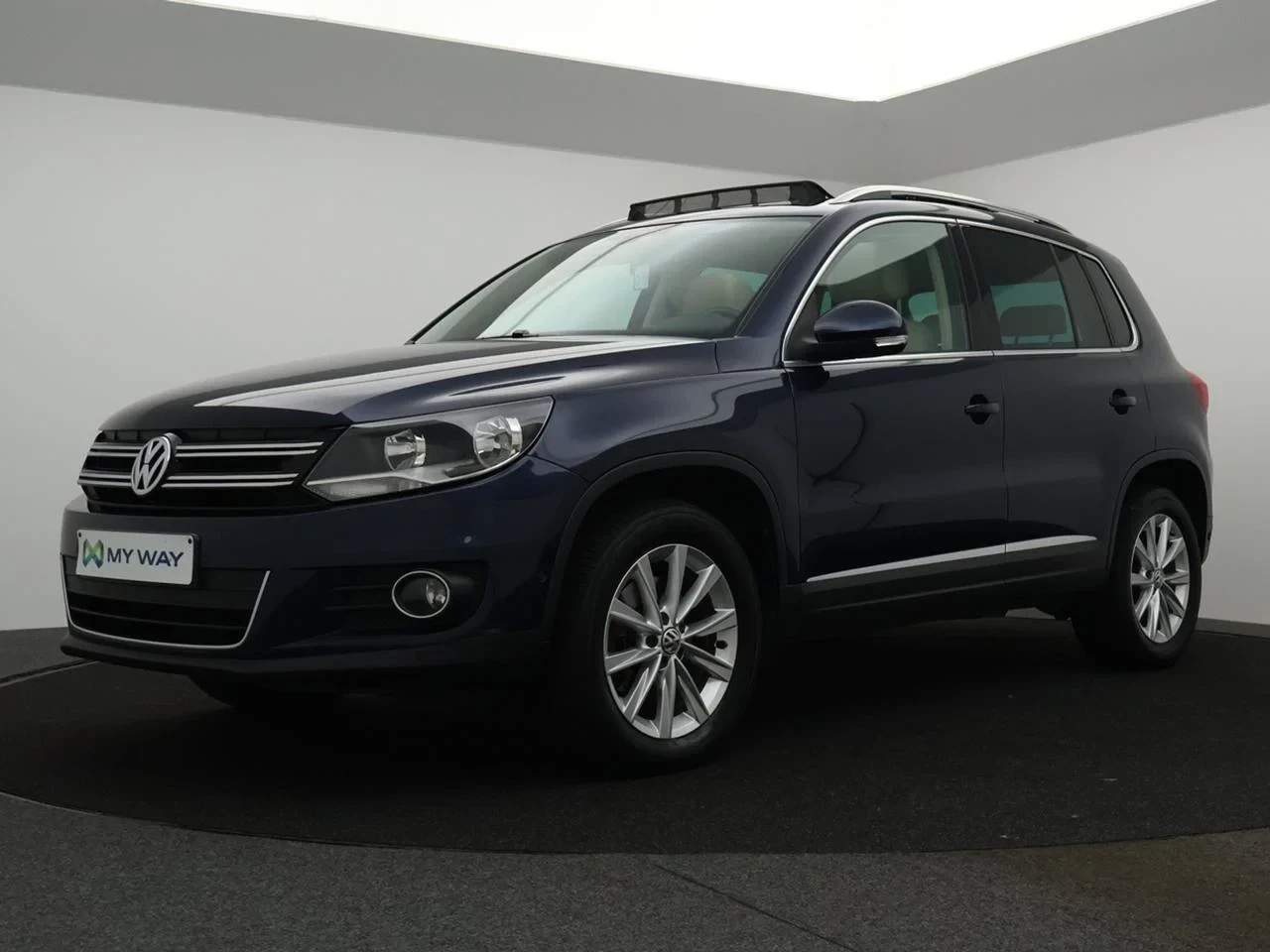 Volkswagen-Tiguan-image-0